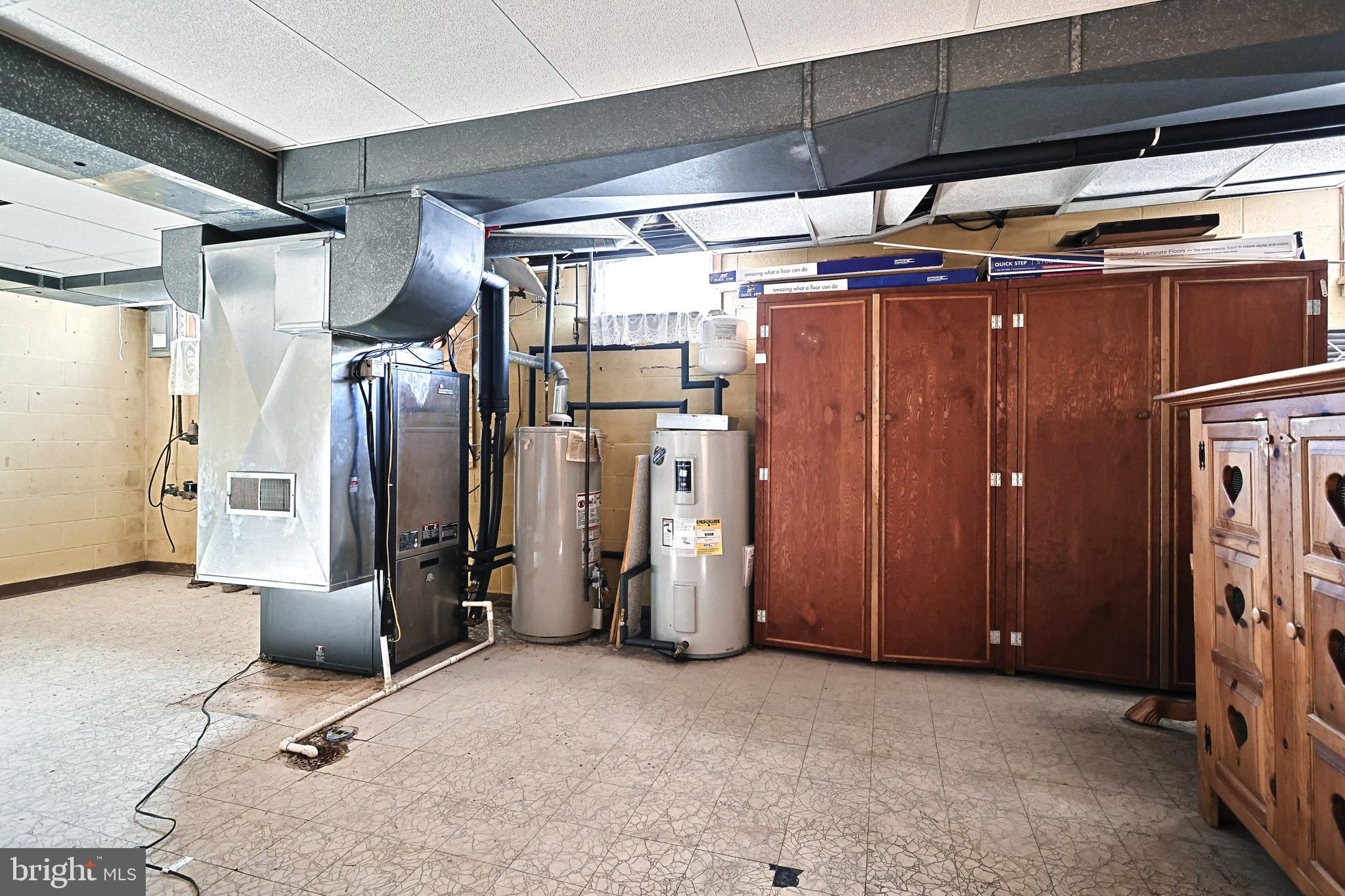 THE AVENUES - Residential