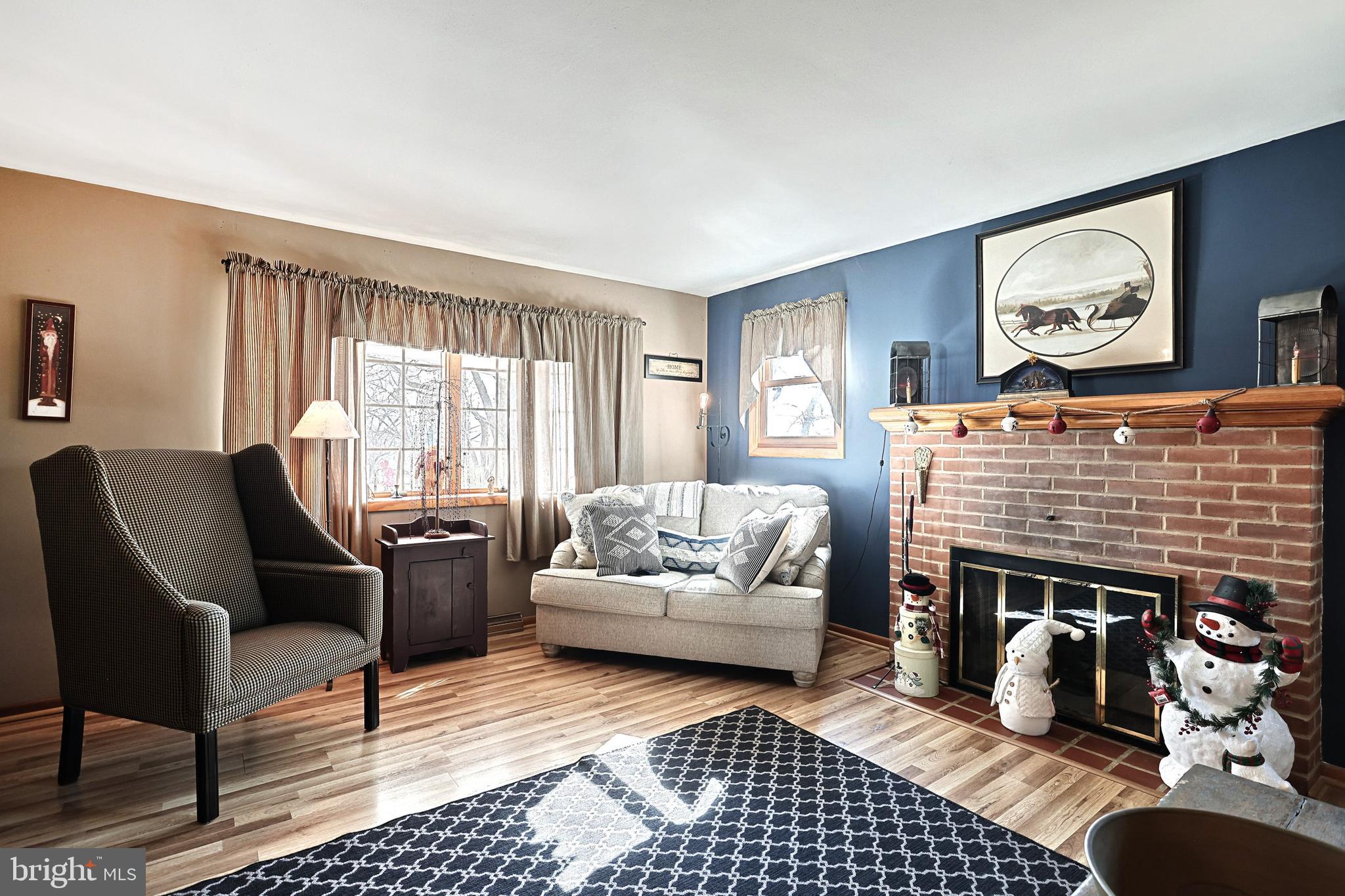 THE AVENUES - Residential