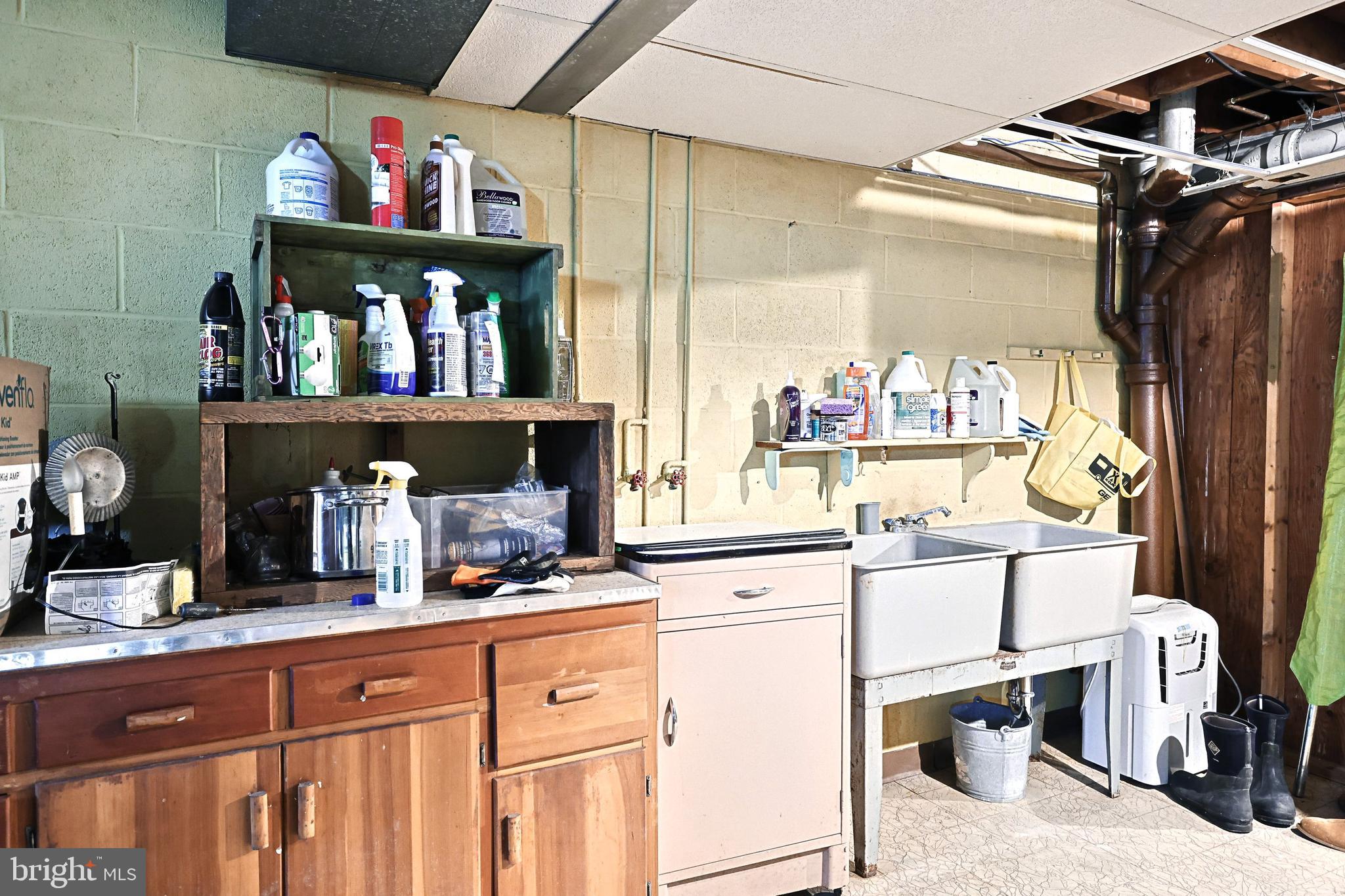 THE AVENUES - Residential