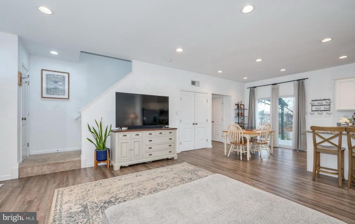 RED HILL - Residential Lease