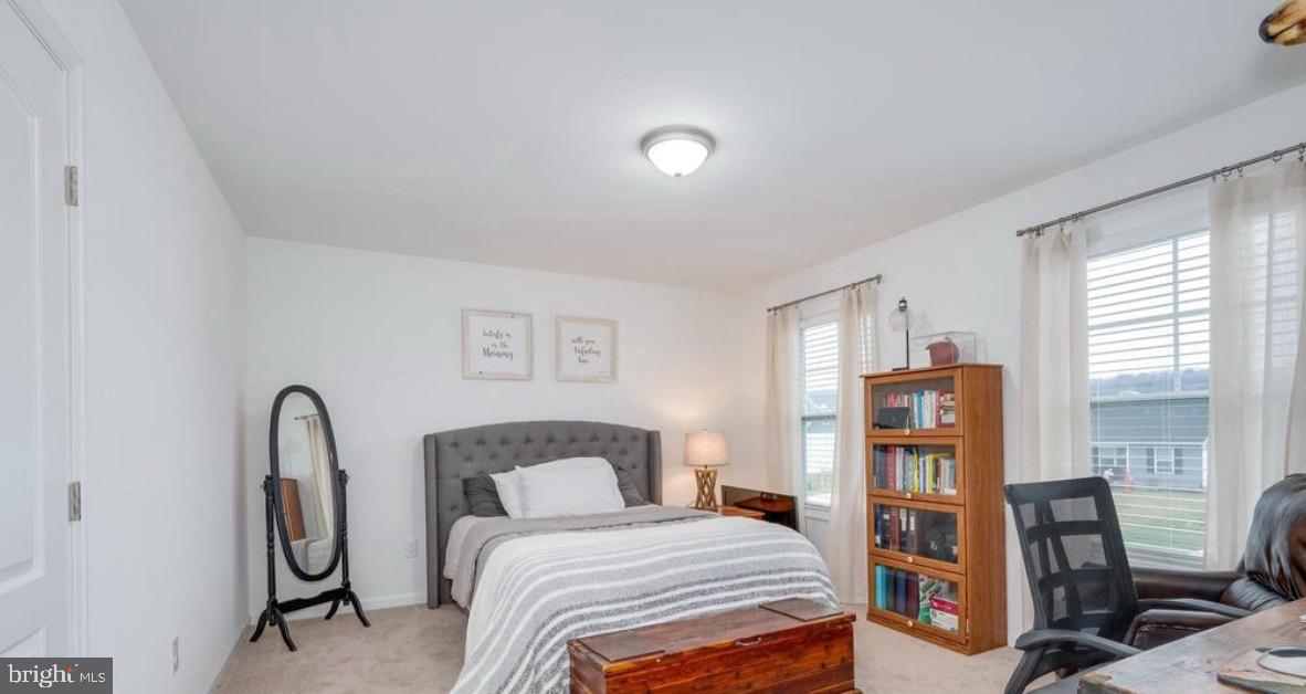 RED HILL - Residential Lease