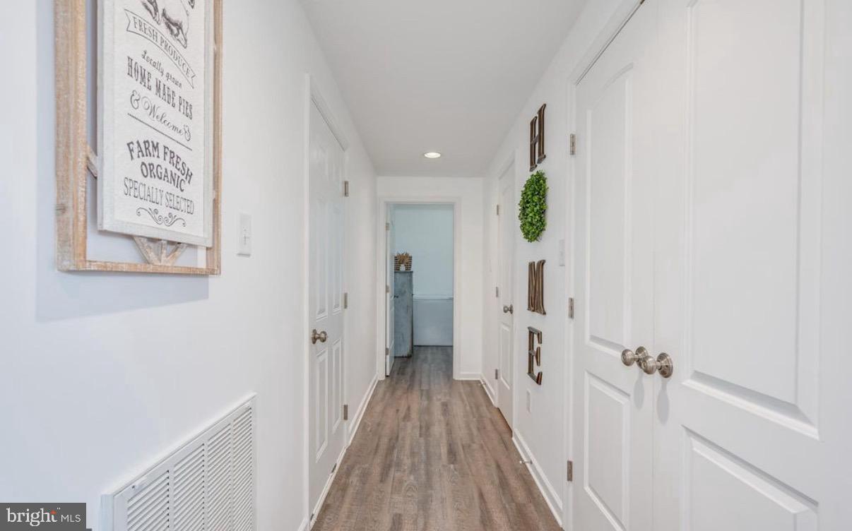 RED HILL - Residential Lease