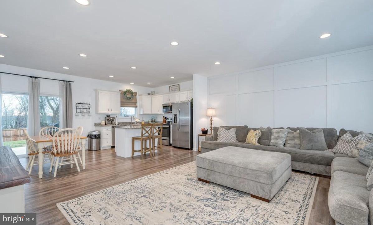 RED HILL - Residential Lease