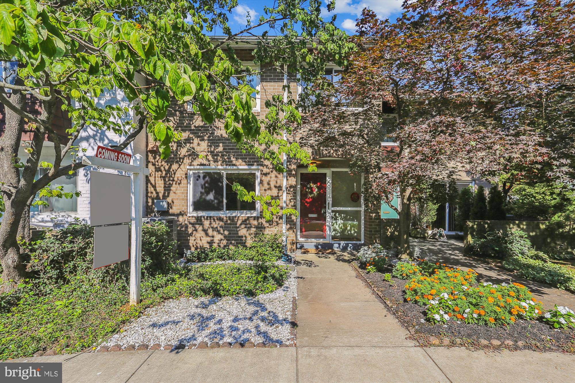 NEW MARK COMMONS - Residential