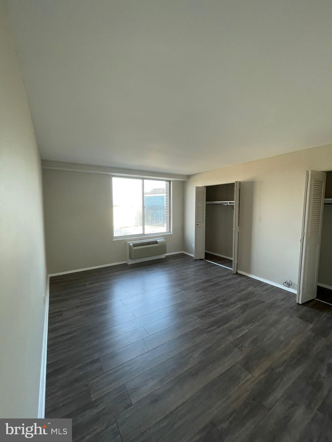 WASHINGTON TOWER - Residential