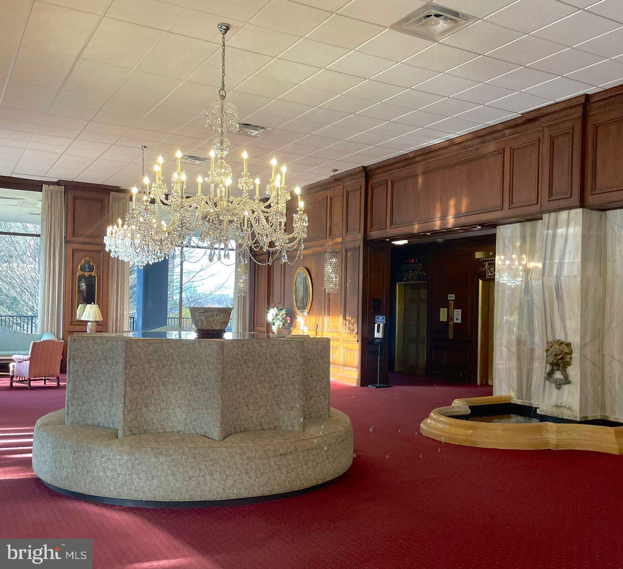 WASHINGTON TOWER - Residential