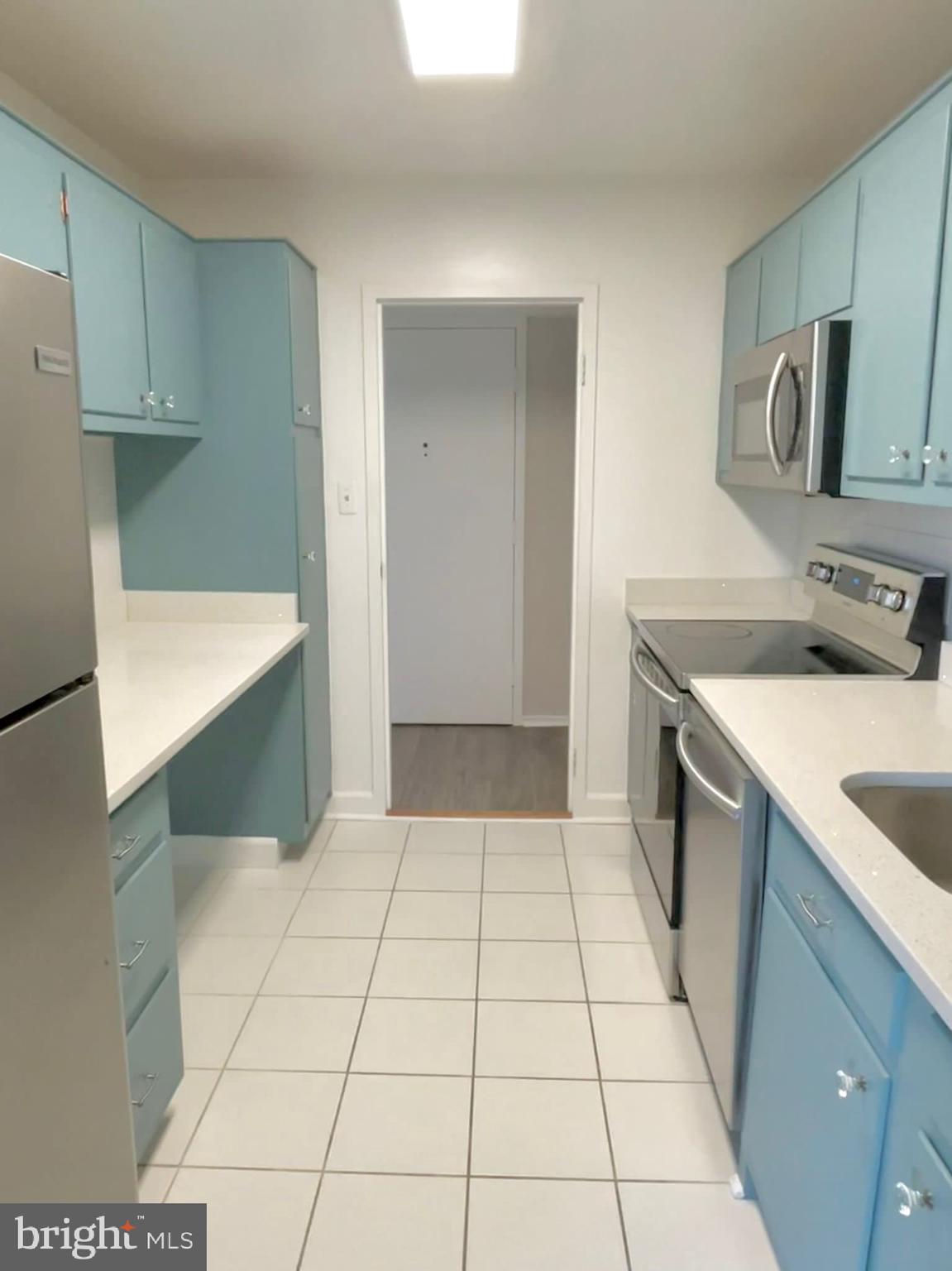 WASHINGTON TOWER - Residential