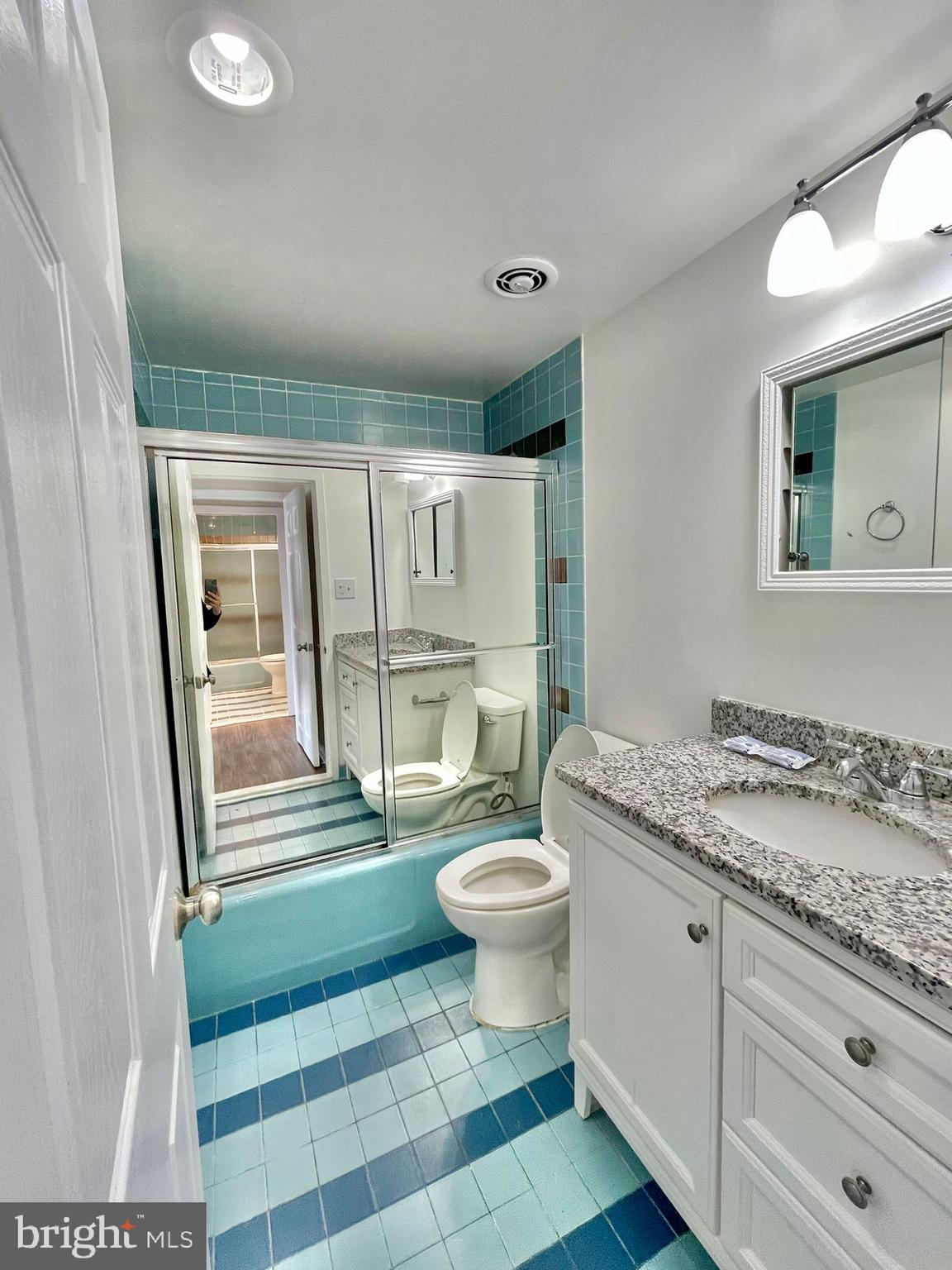 WASHINGTON TOWER - Residential