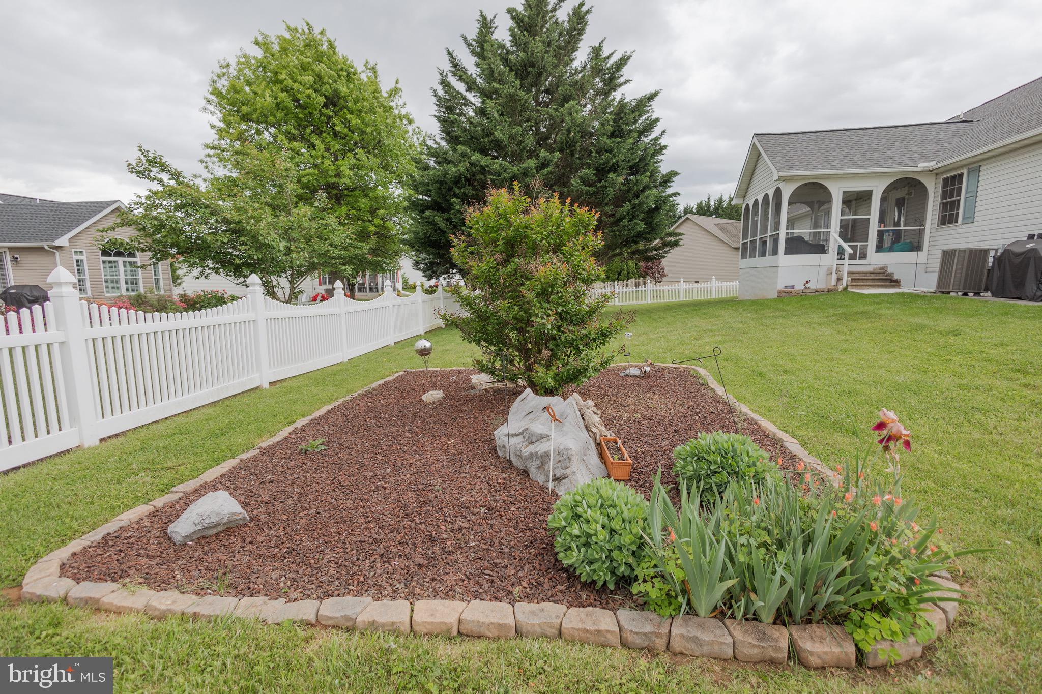 SPRING MILLS - Residential