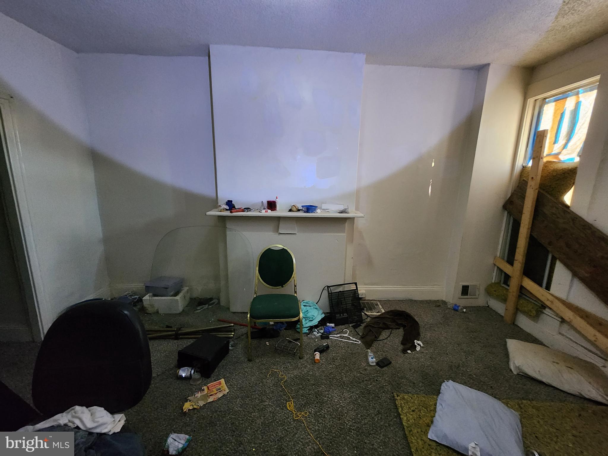 SANDTOWN-WINCHESTER - Residential