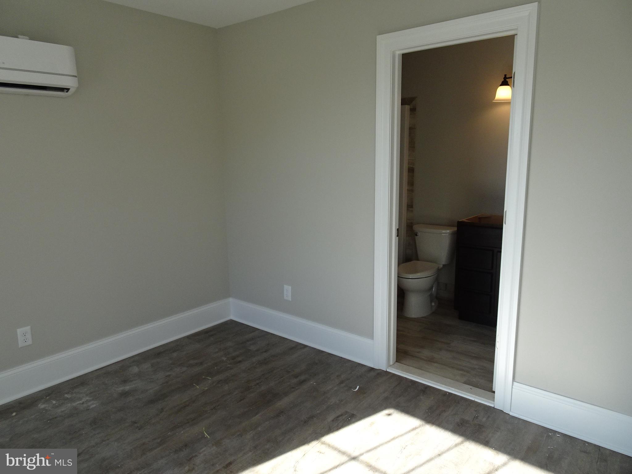 OLD NEW CASTLE - Residential Lease