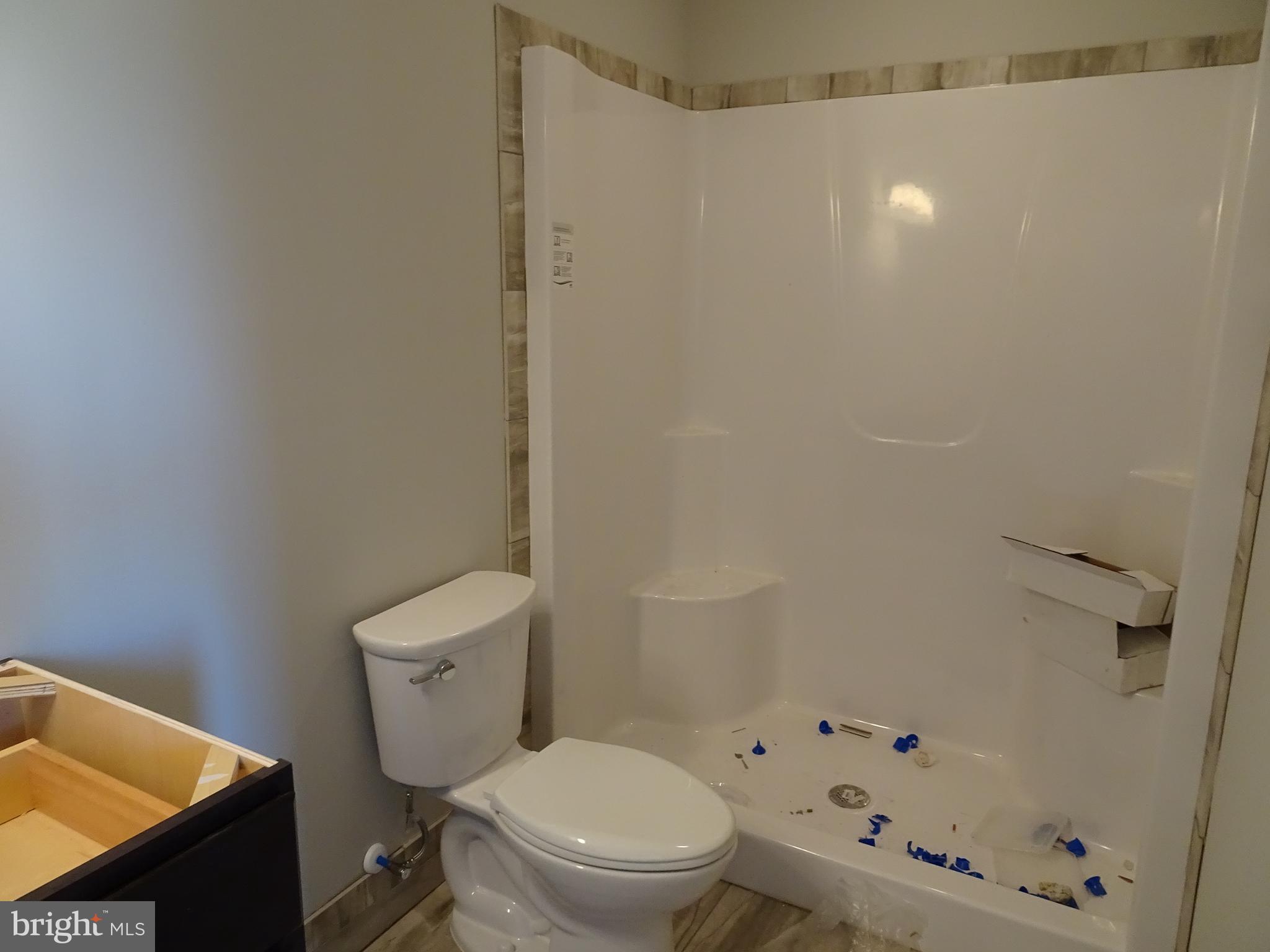 OLD NEW CASTLE - Residential Lease