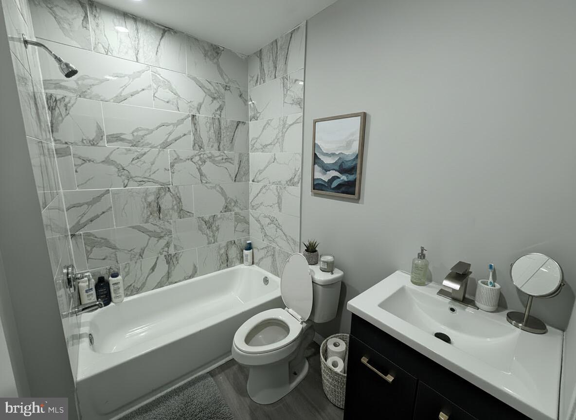 1731 N REDFIELD STREET