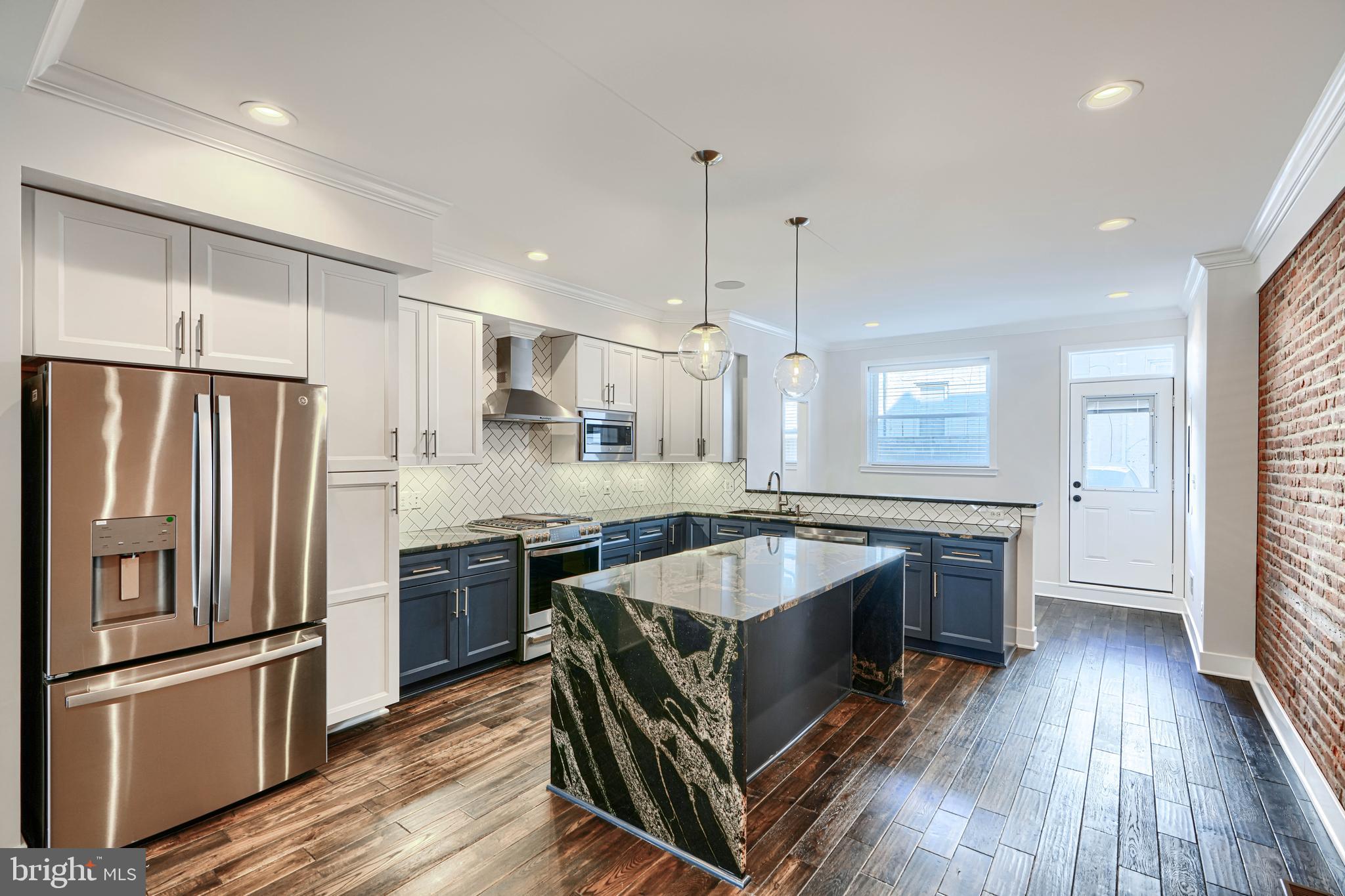 CANTON - Residential