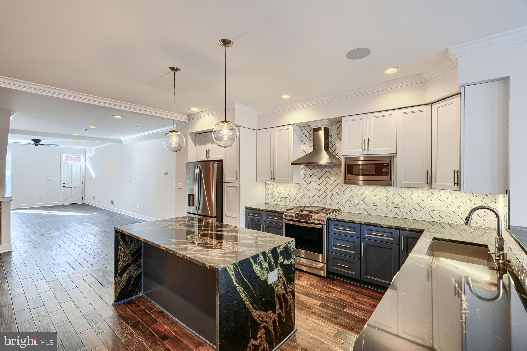 CANTON - Residential