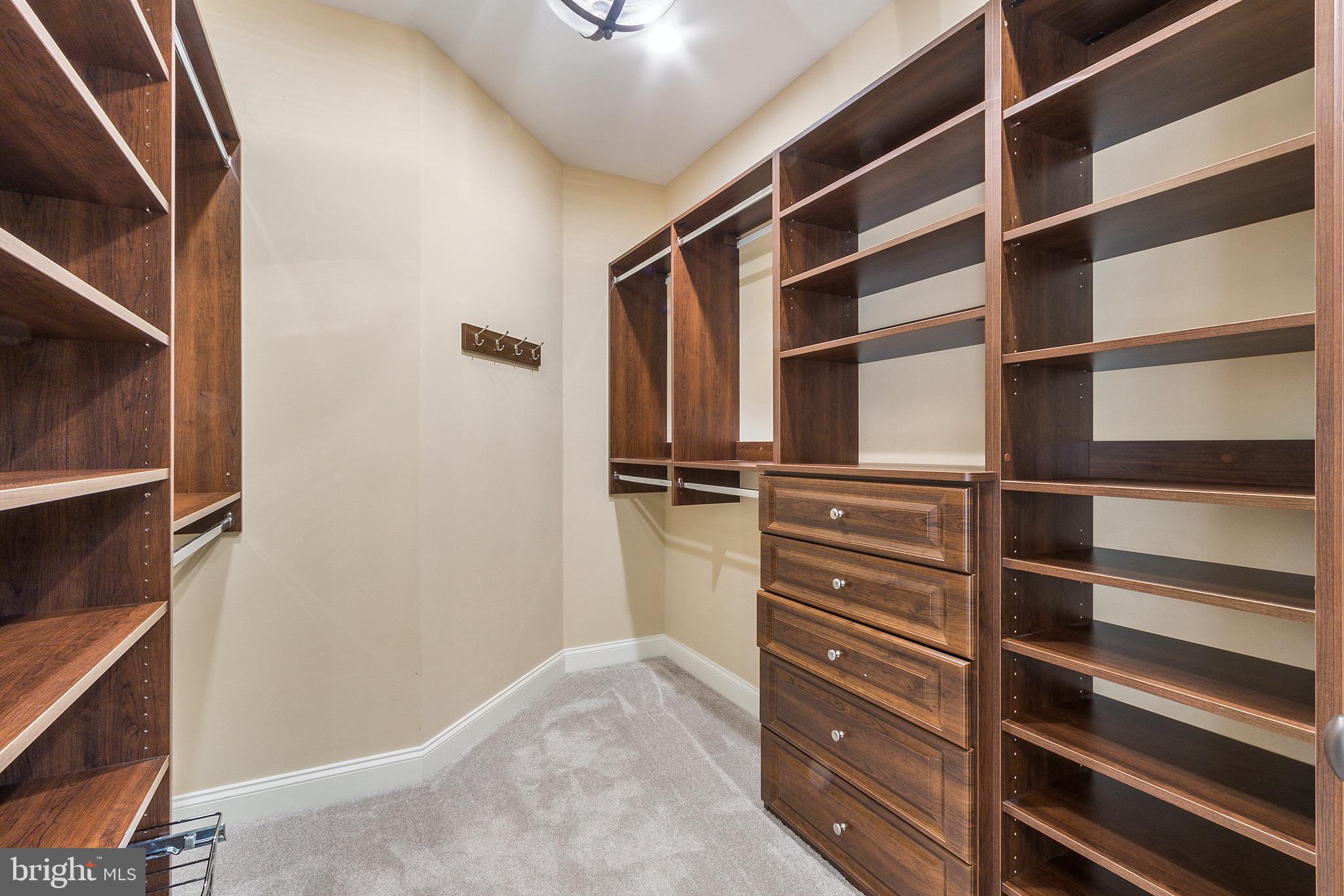 GLENELG FARM - Residential