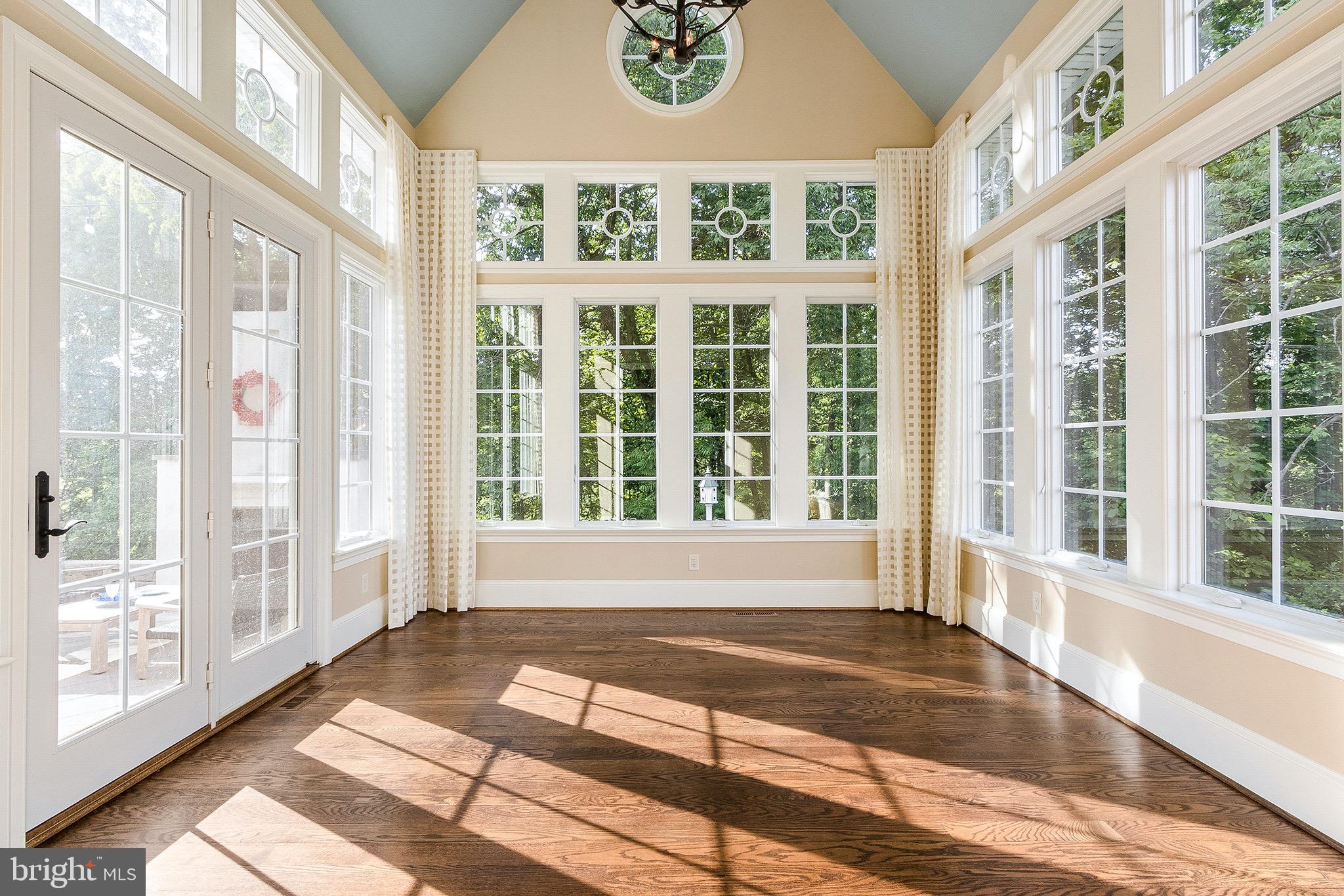 GLENELG FARM - Residential