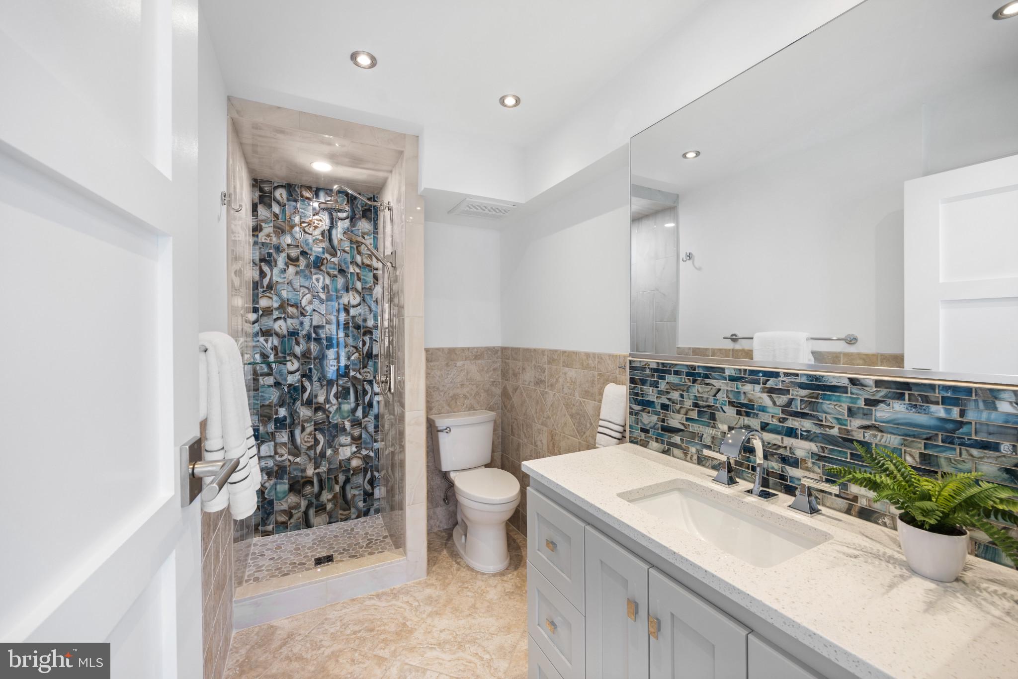 SEVERN 100 CONDO - Residential