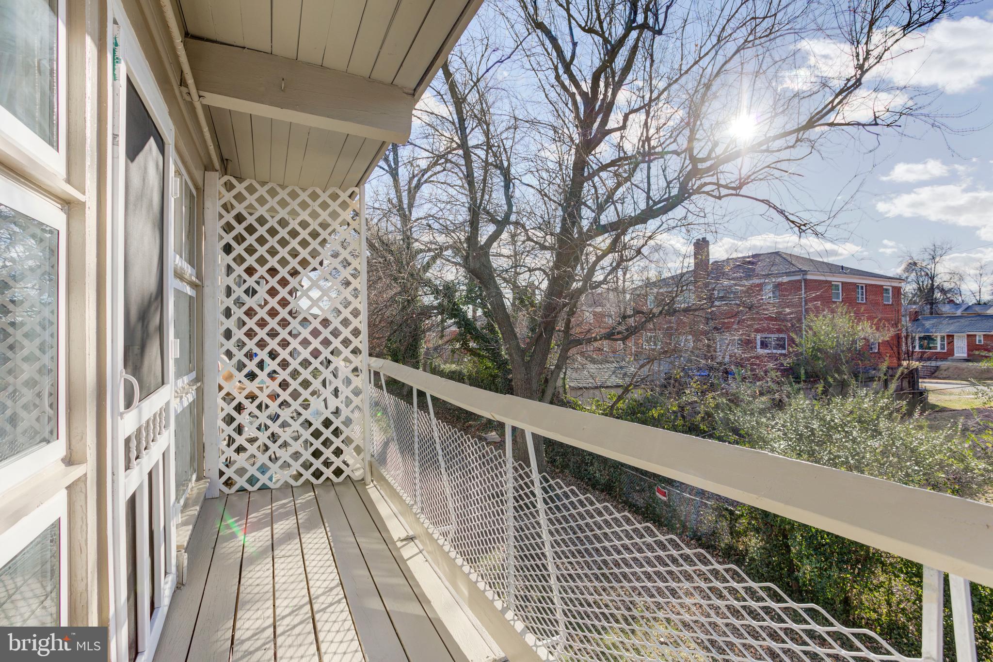 RIGGS HILL - Residential