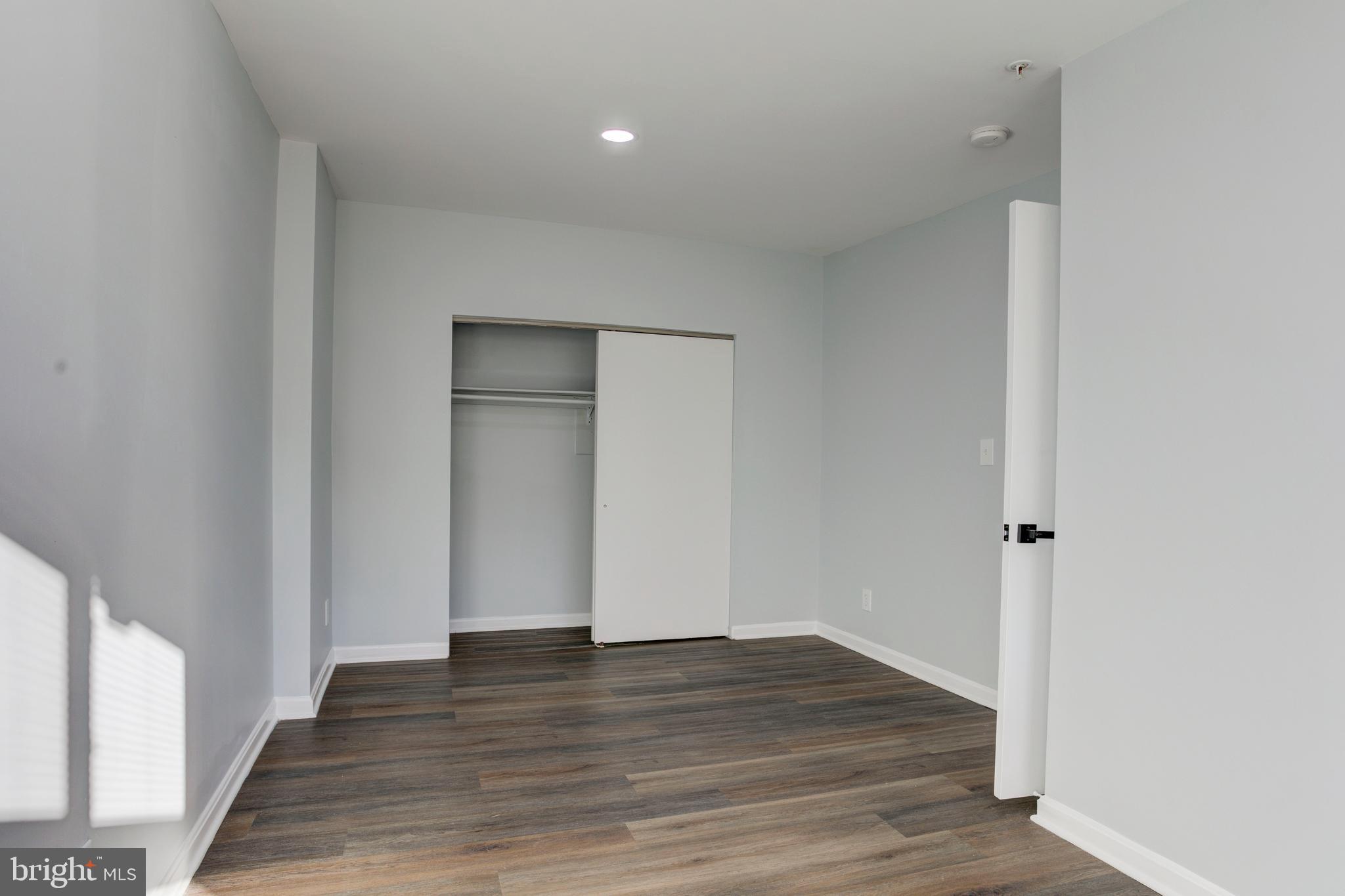 RIGGS HILL - Residential