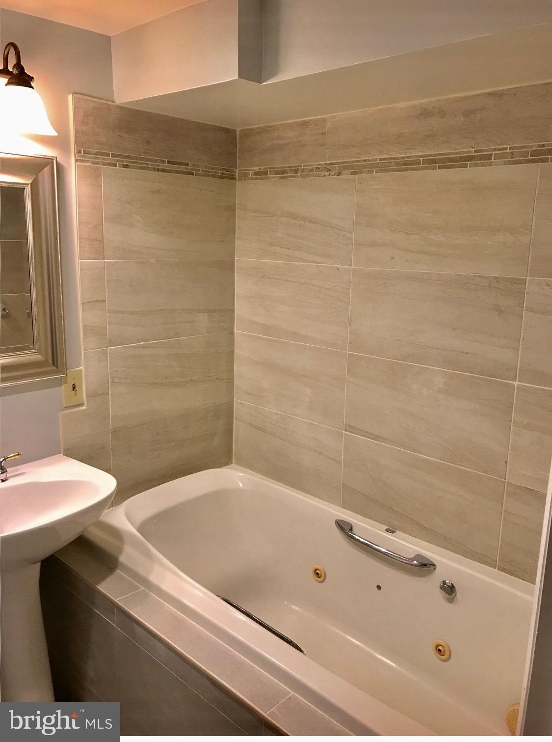 BELMONT - Residential