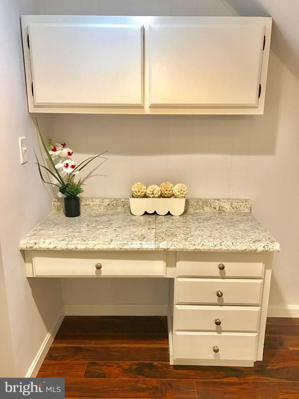 BELMONT - Residential