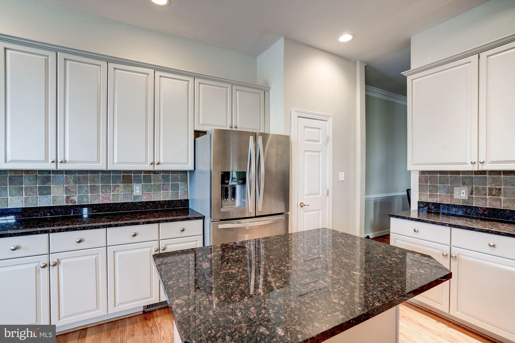 CYPRESS POINT - Residential