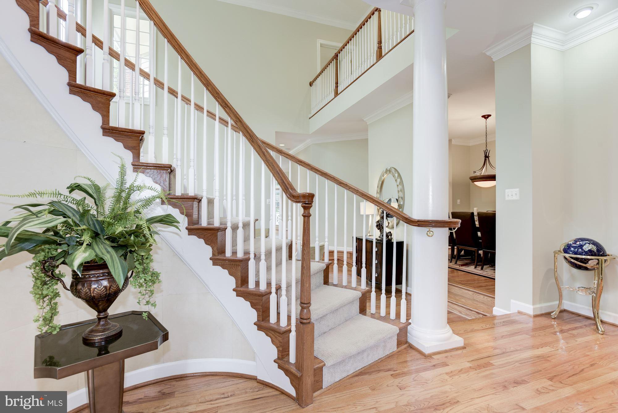 CYPRESS POINT - Residential