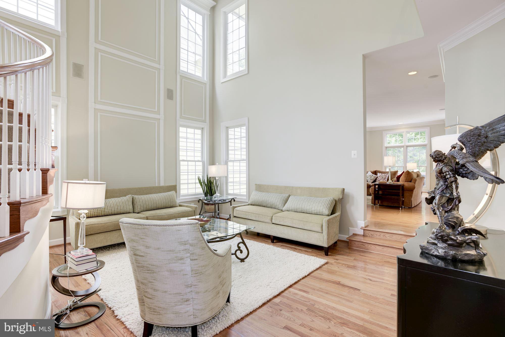 CYPRESS POINT - Residential