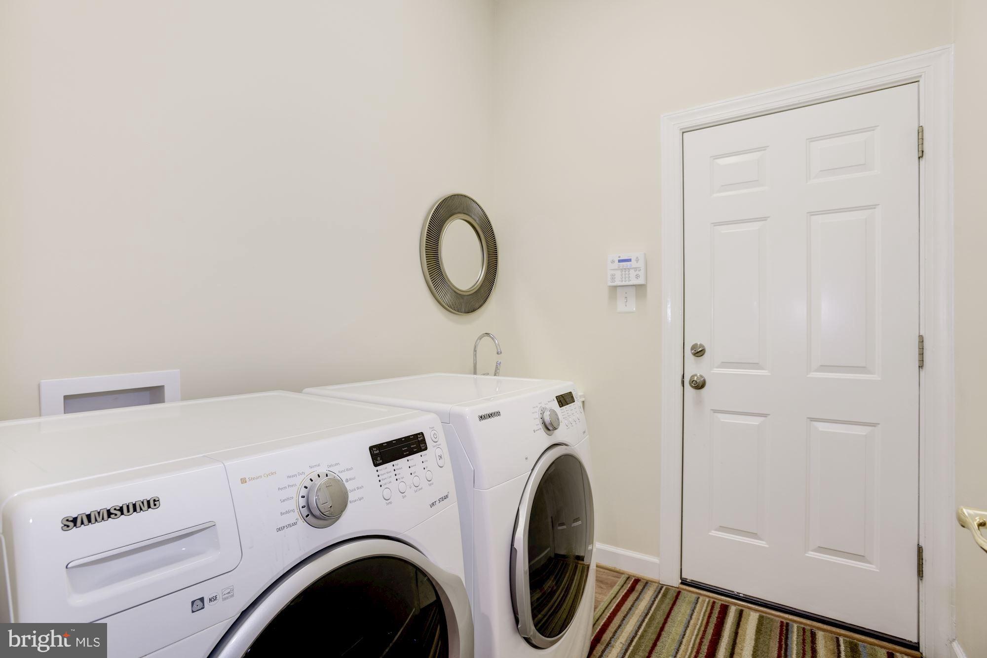 CYPRESS POINT - Residential