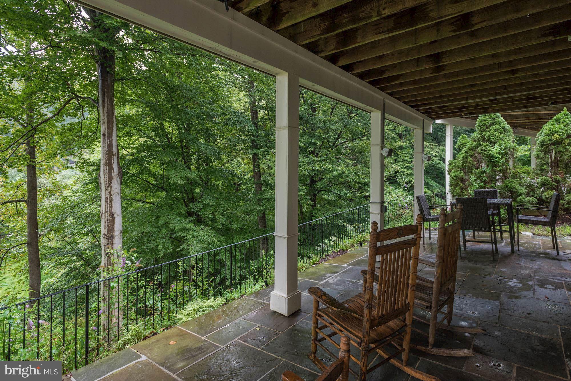 CYPRESS POINT - Residential