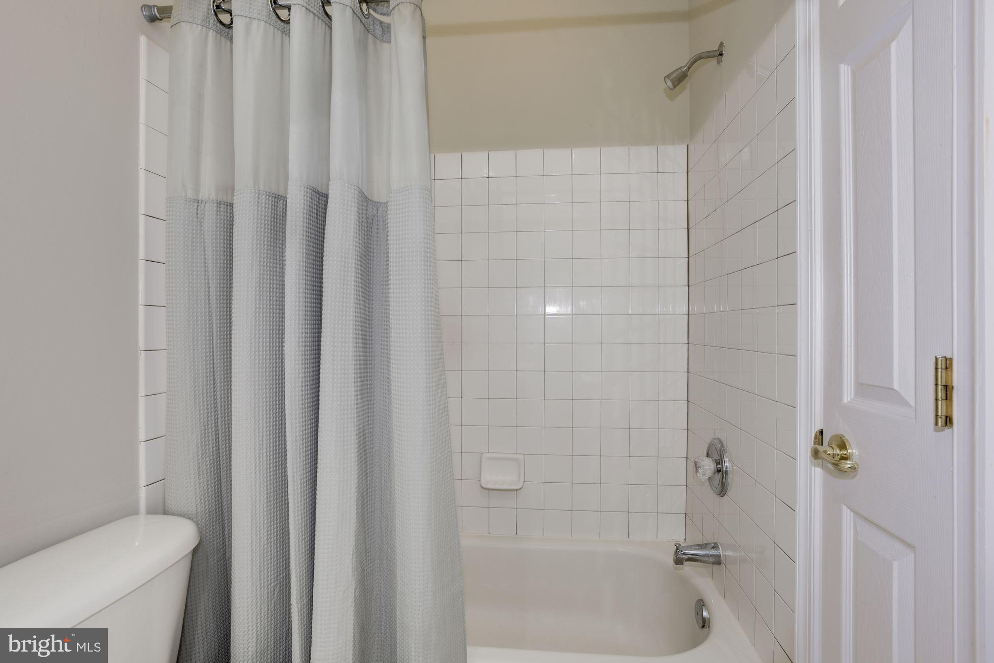 CYPRESS POINT - Residential