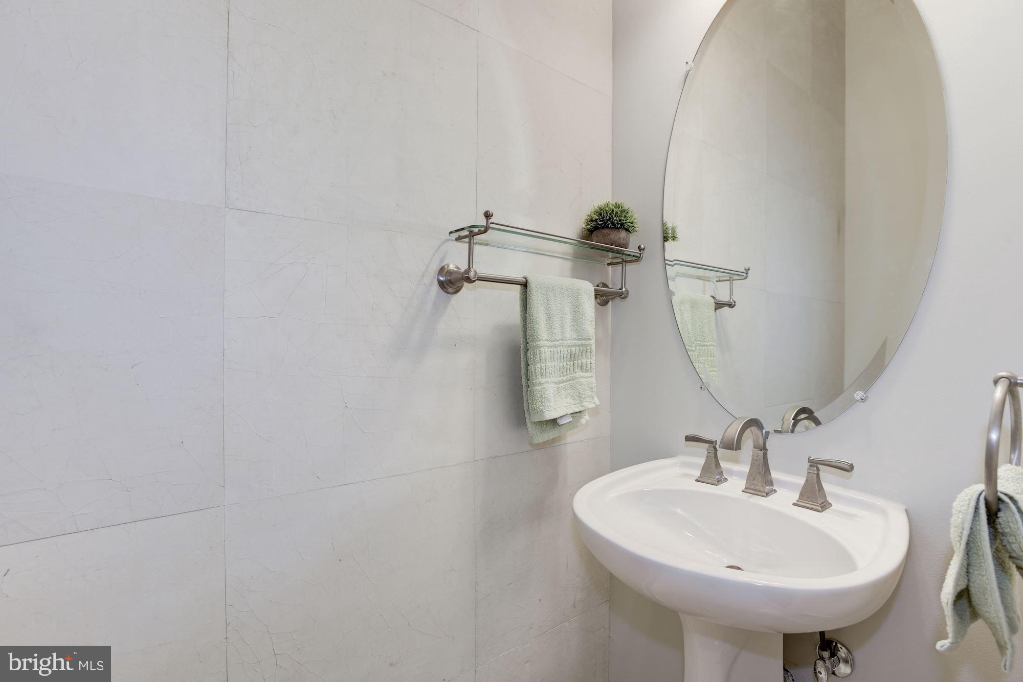 CYPRESS POINT - Residential