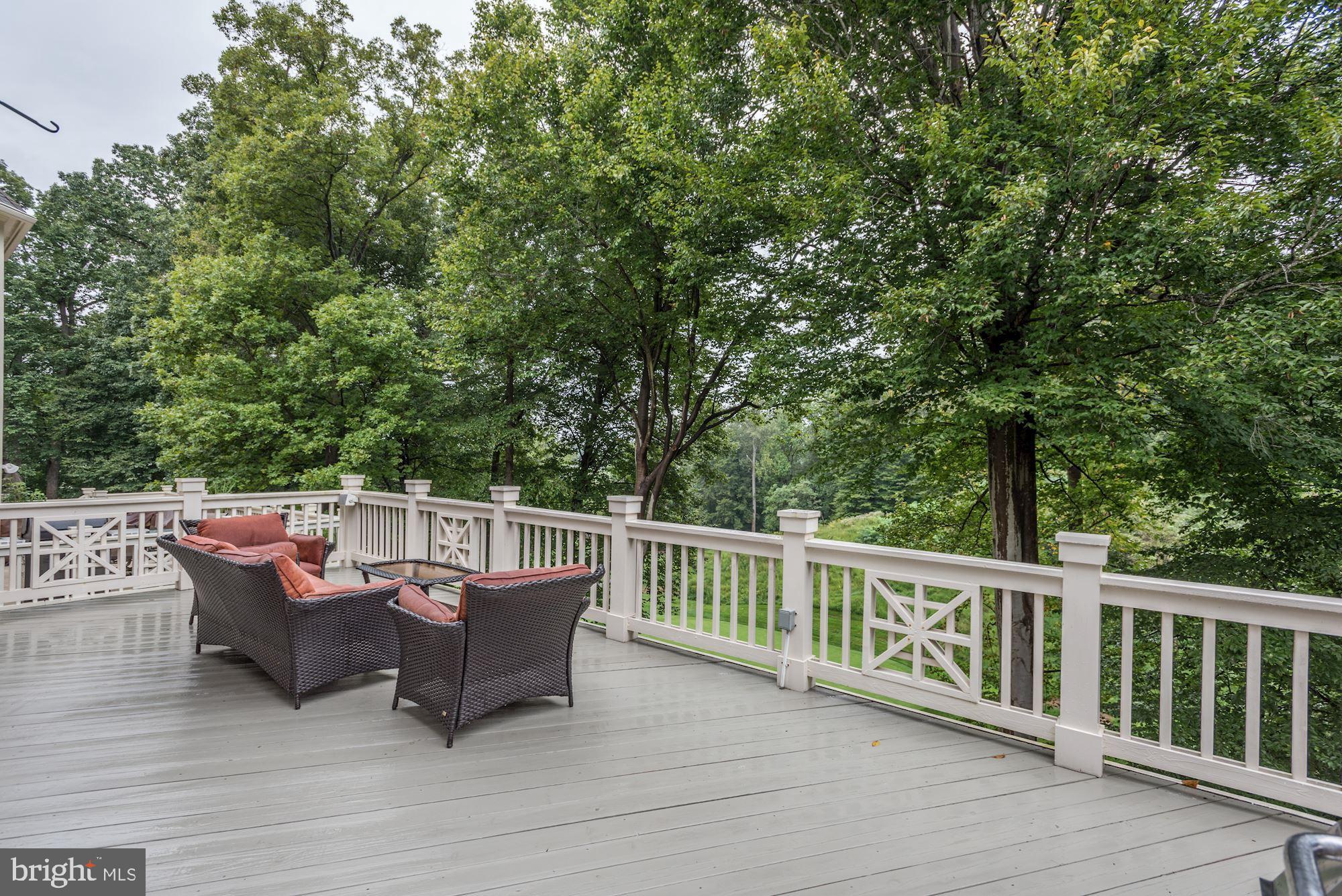 CYPRESS POINT - Residential