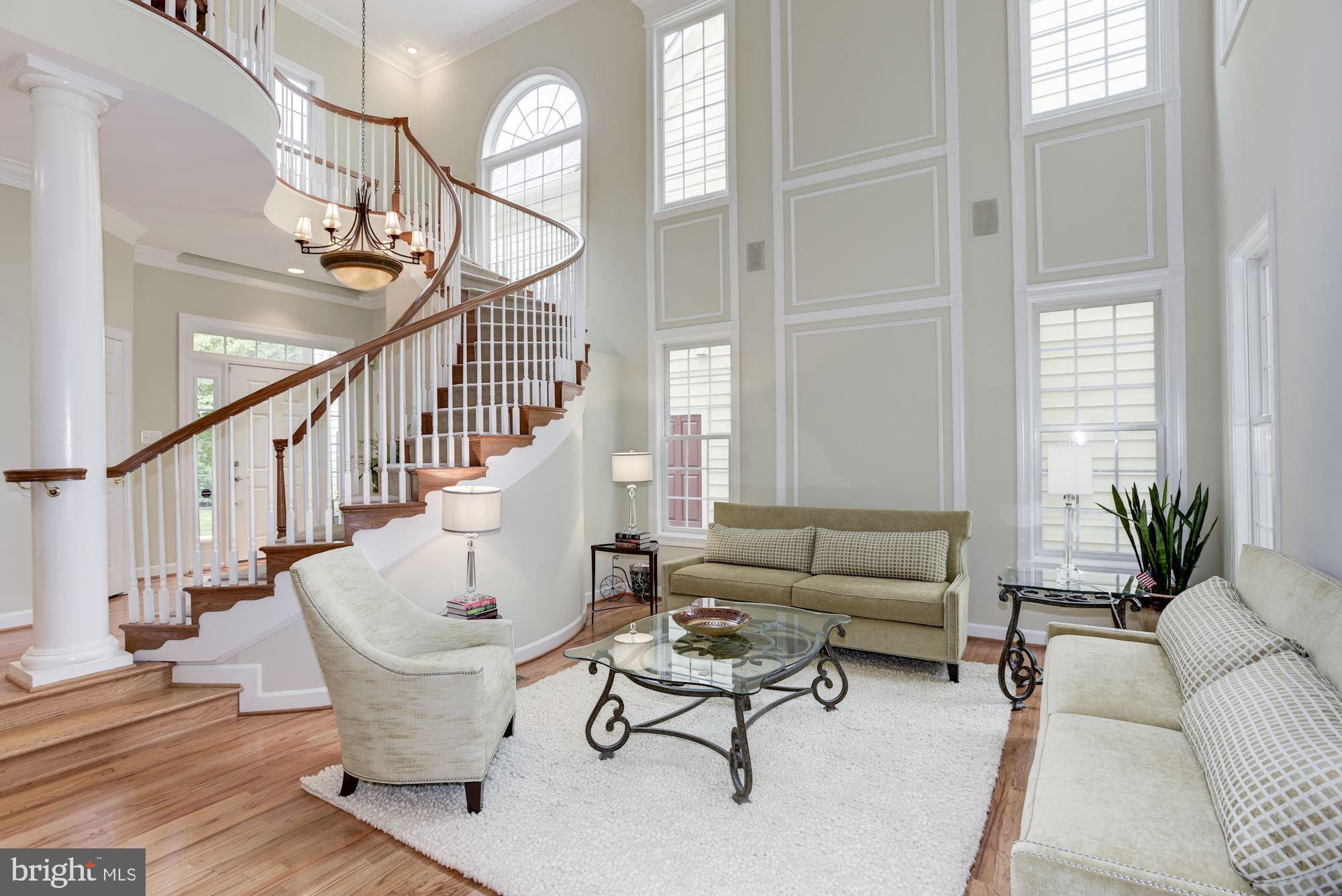 CYPRESS POINT - Residential