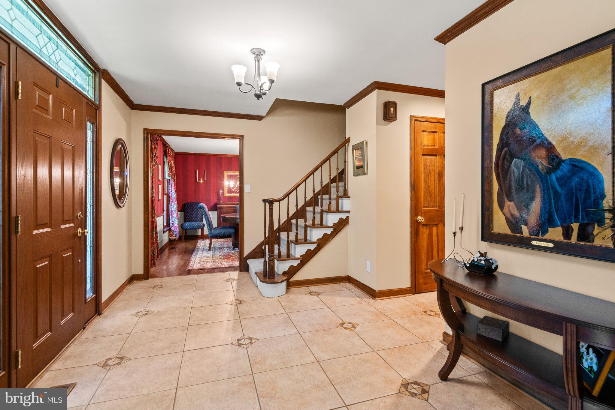 816 NATHAN HALE DRIVE