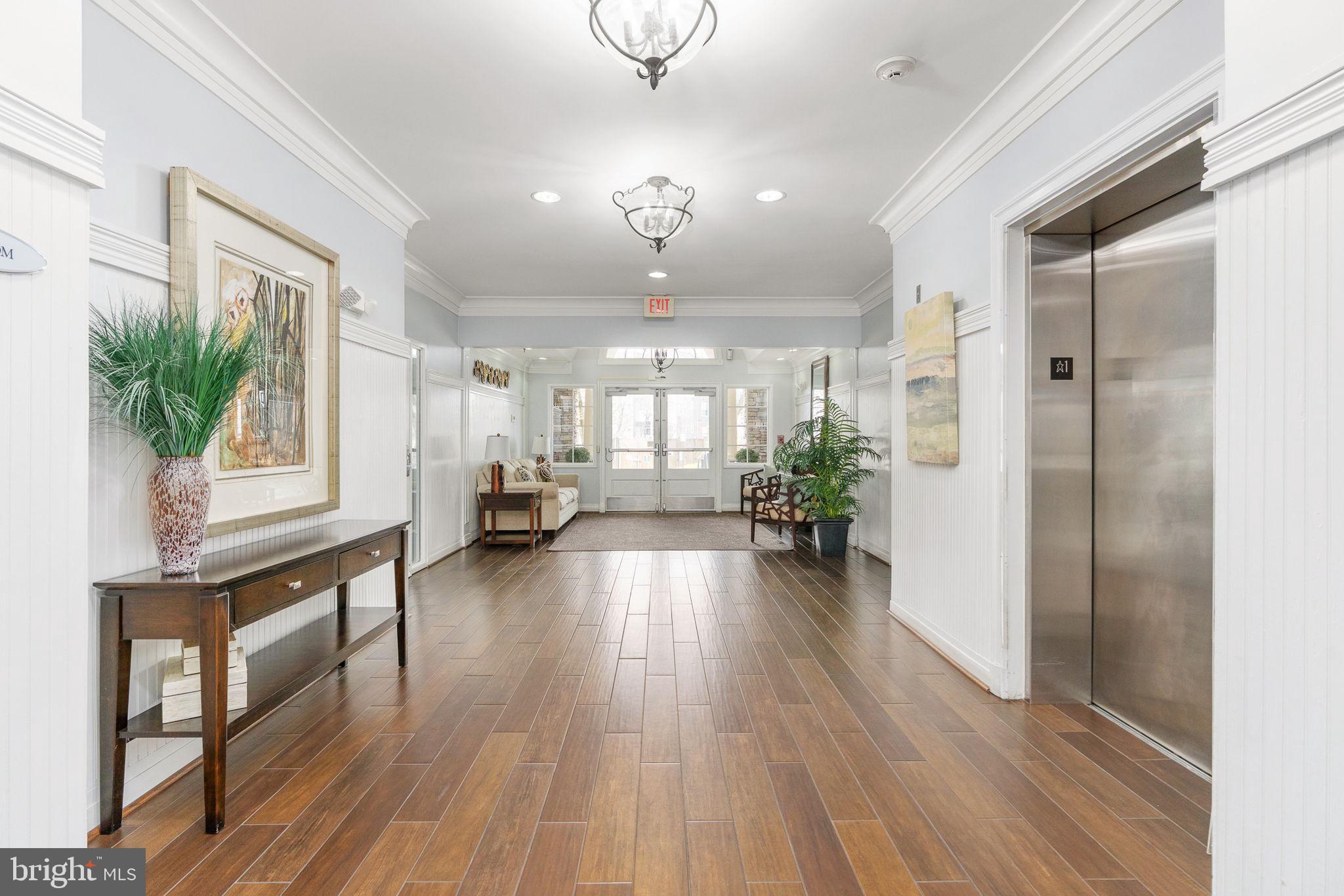 1621 LADUE COURT 107