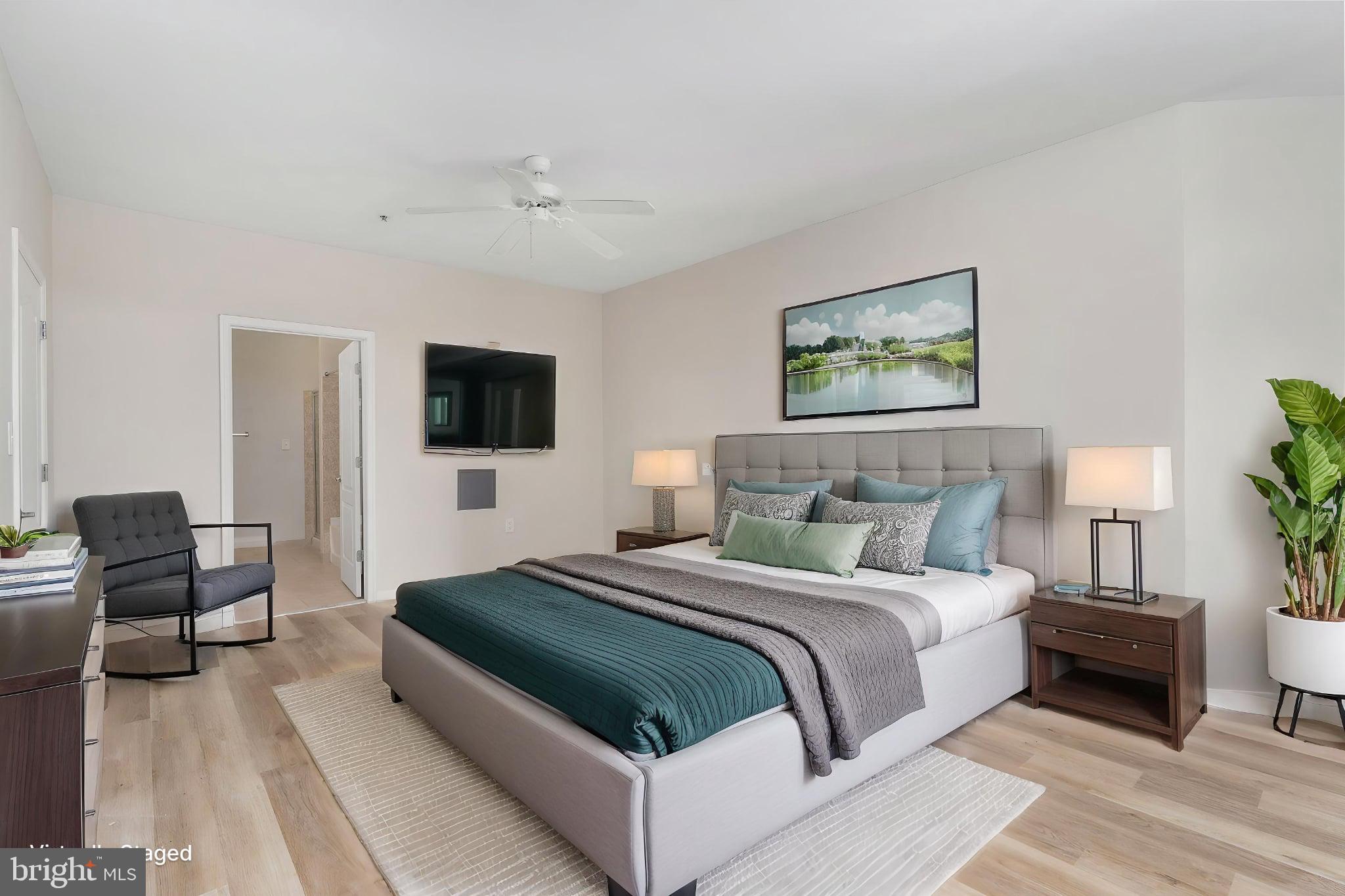 POTOMAC POINTE CONDOMINI - Residential