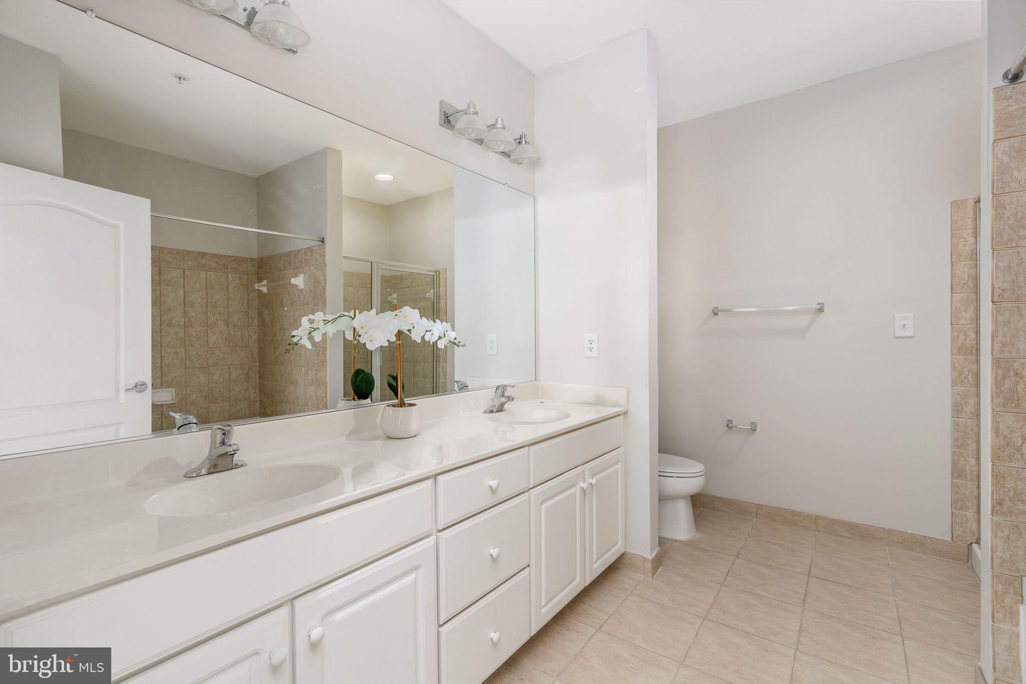 POTOMAC POINTE CONDOMINI - Residential