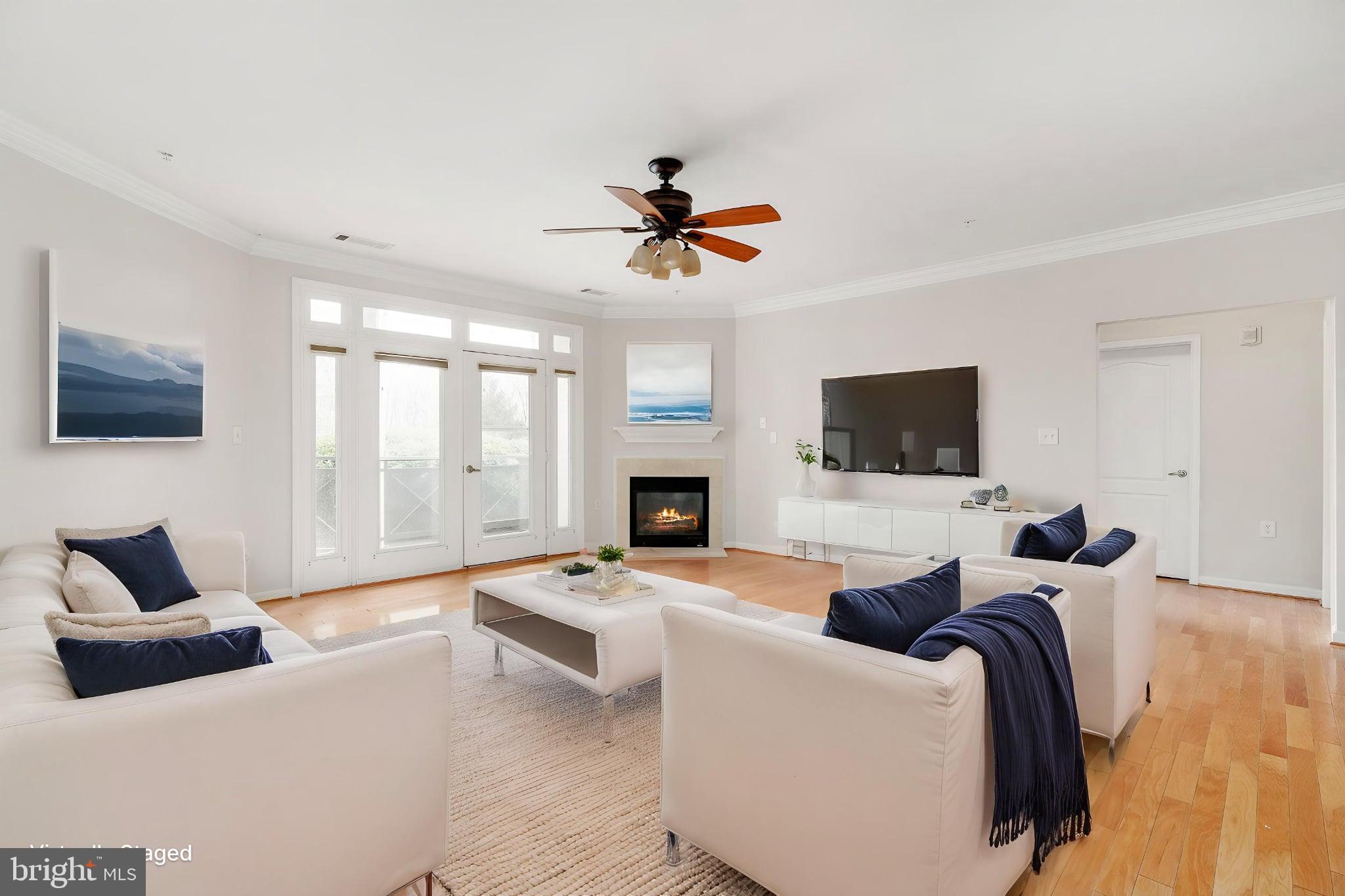 POTOMAC POINTE CONDOMINI - Residential