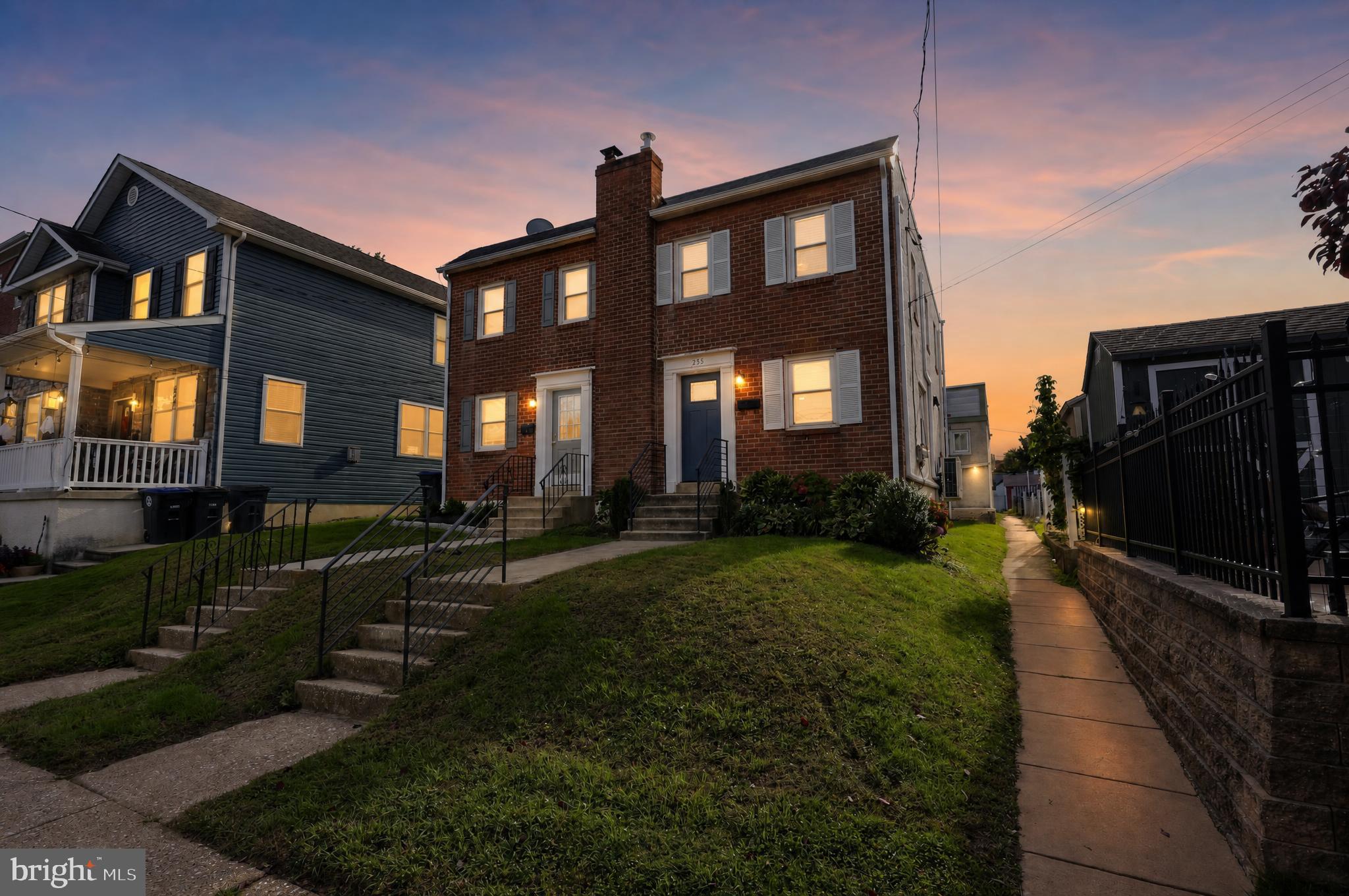 235 W 7TH AVENUE