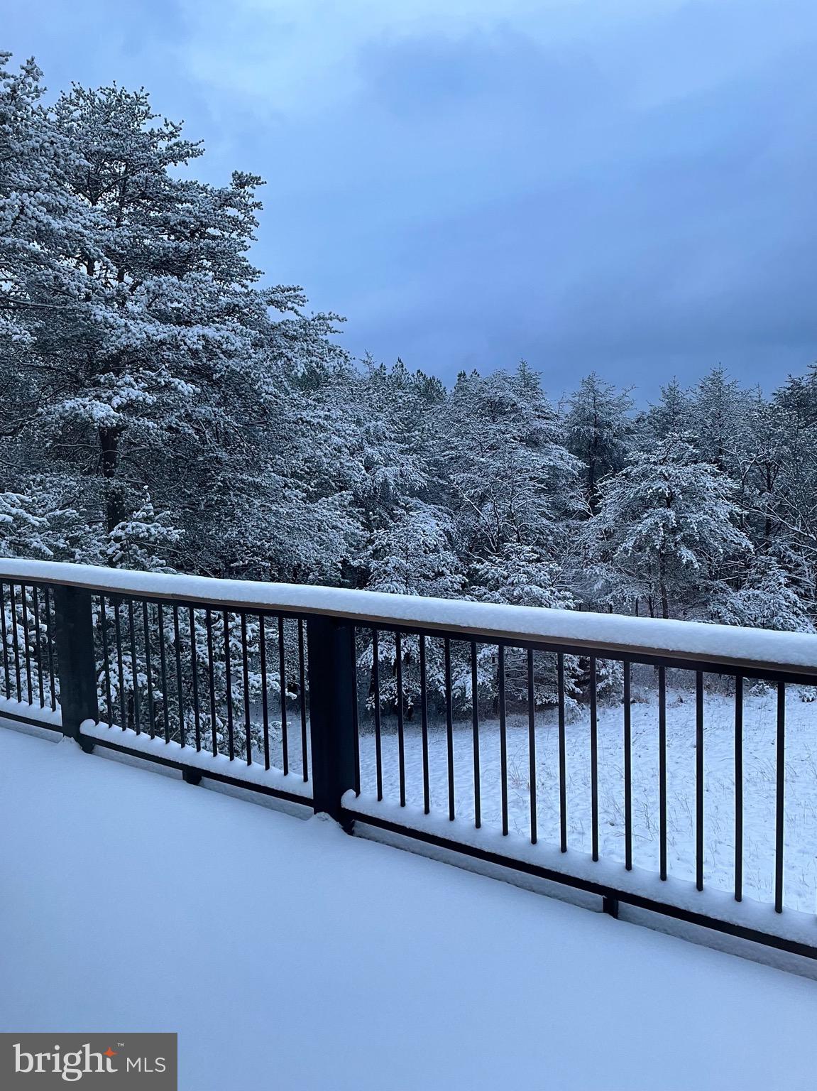 RIVER RIDGE - Residential