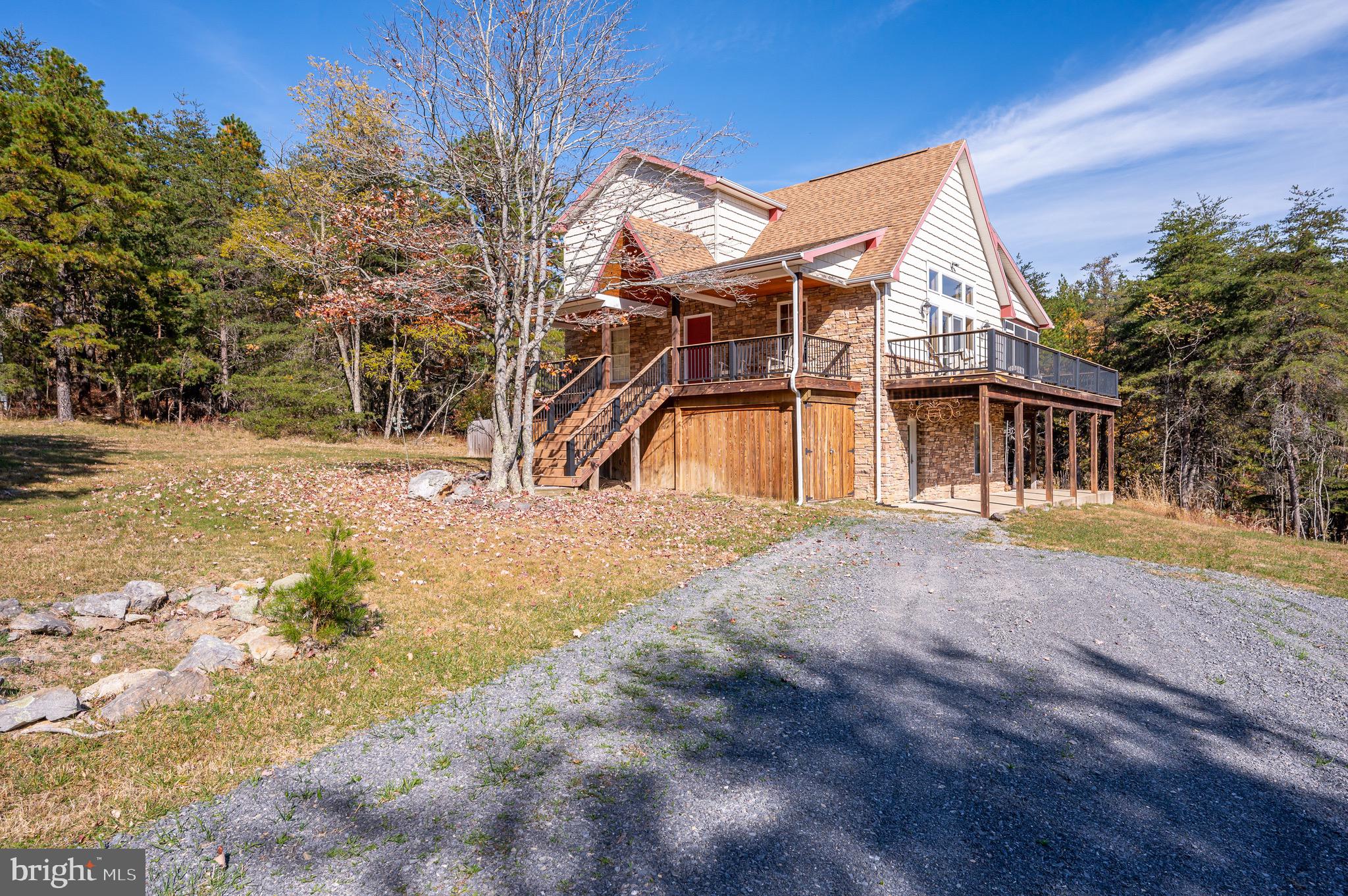 RIVER RIDGE - Residential