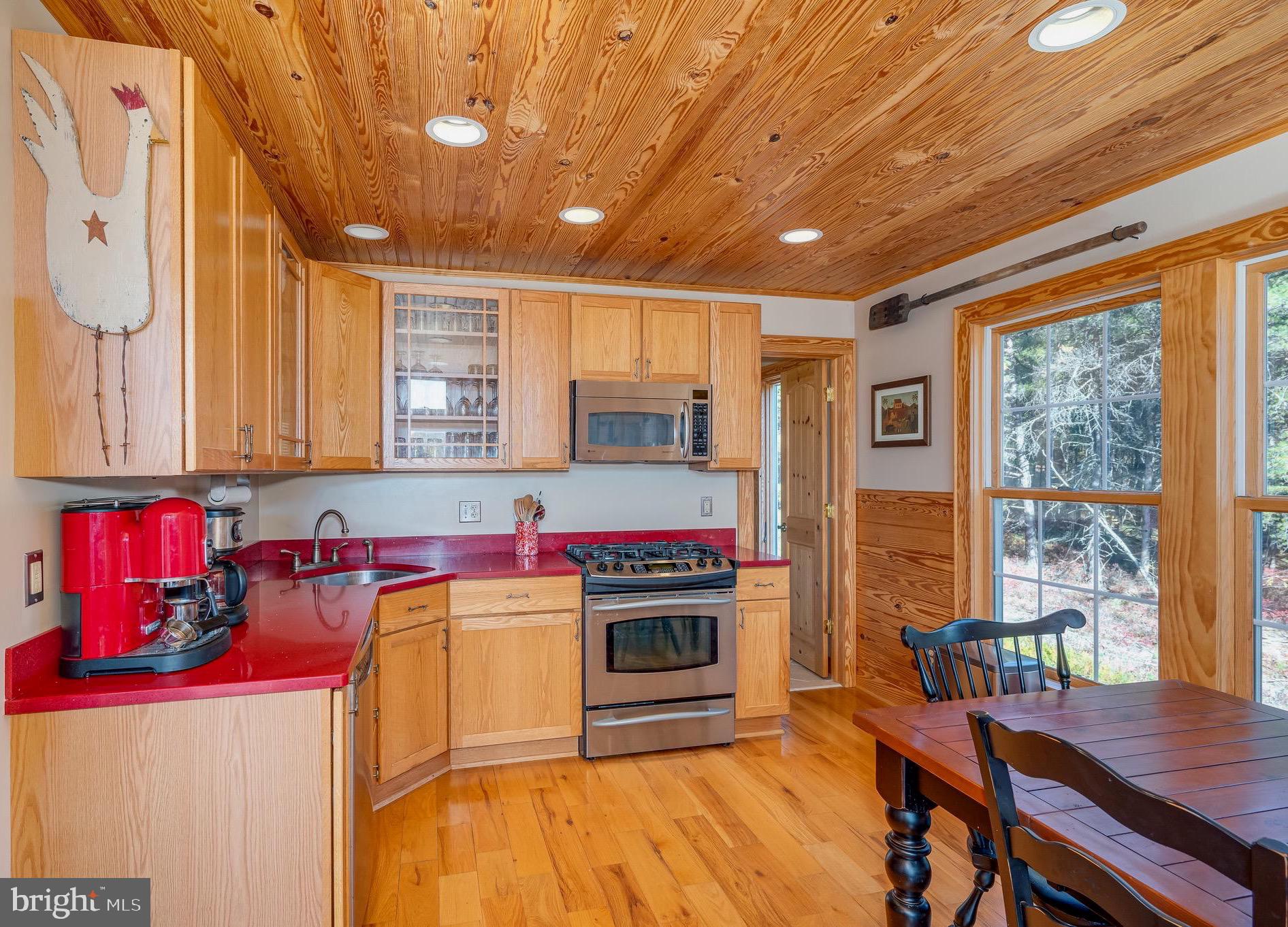 RIVER RIDGE - Residential