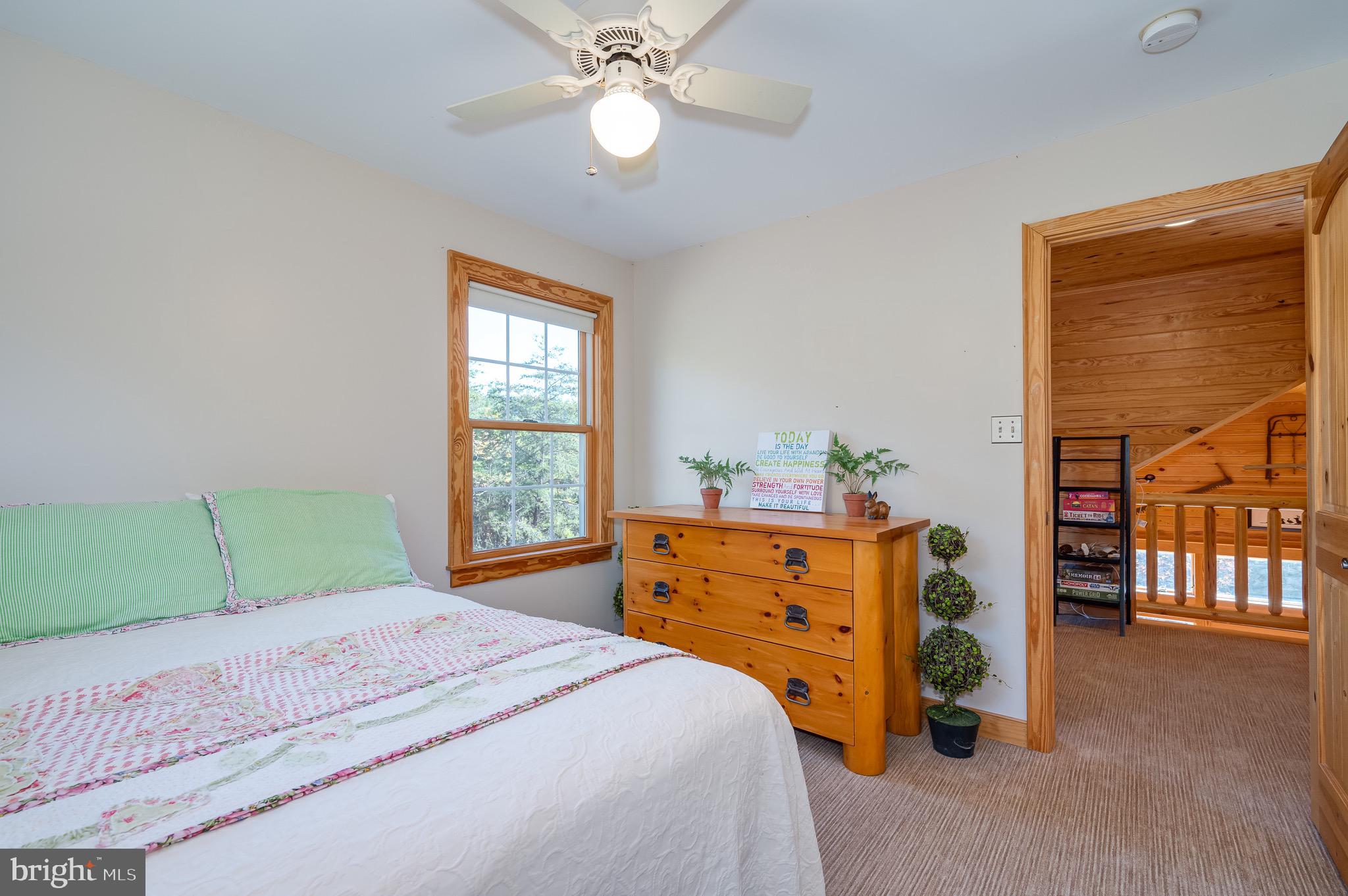 RIVER RIDGE - Residential