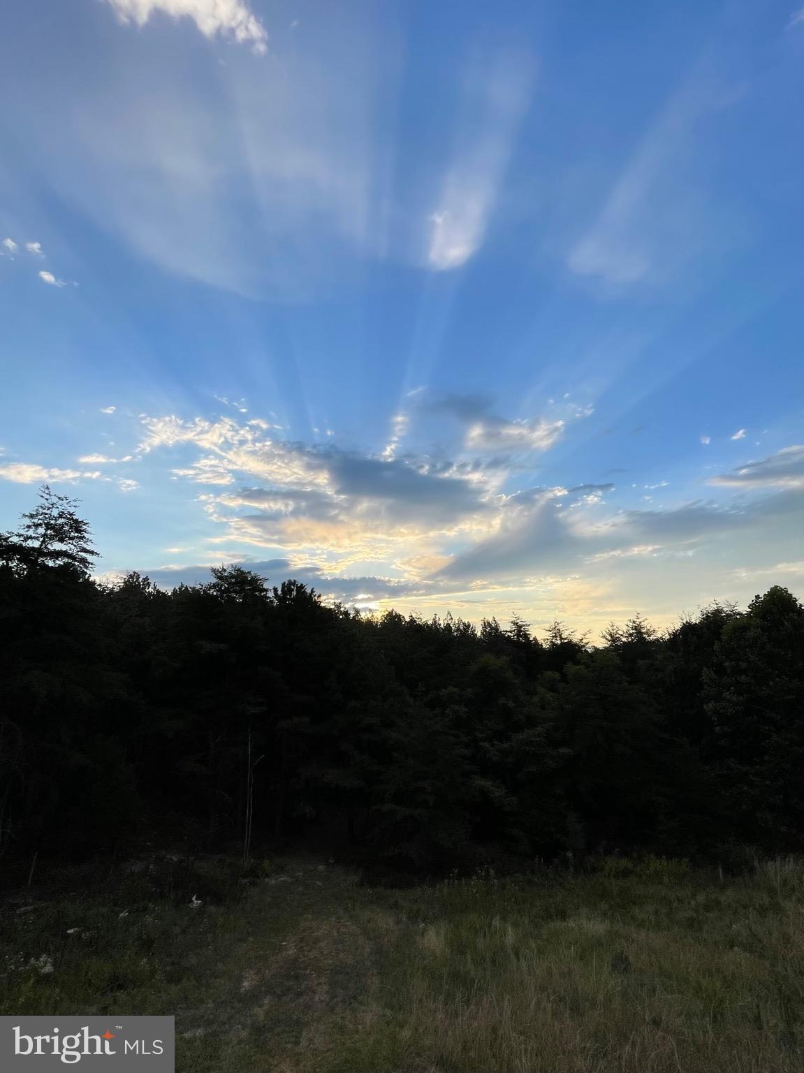 RIVER RIDGE - Residential