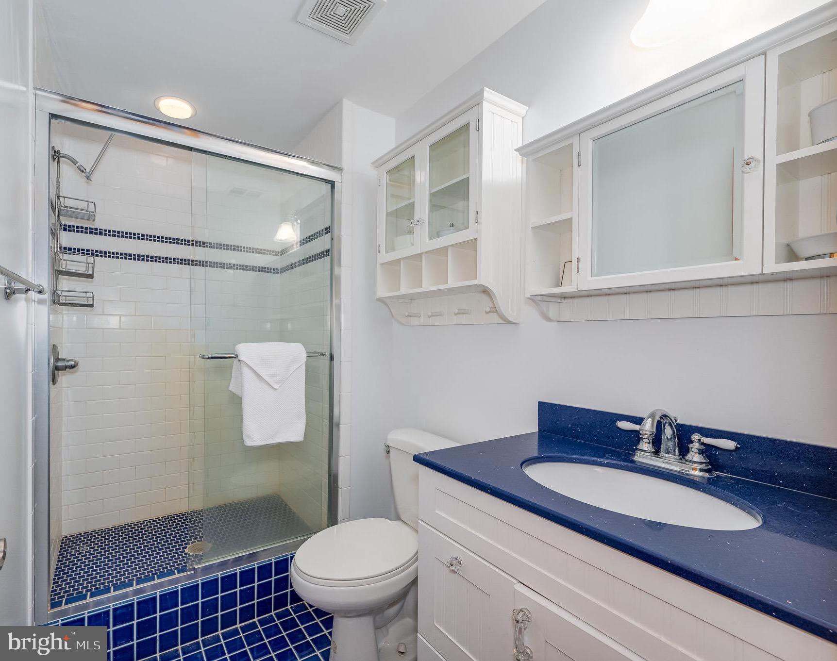 RIVER RIDGE - Residential