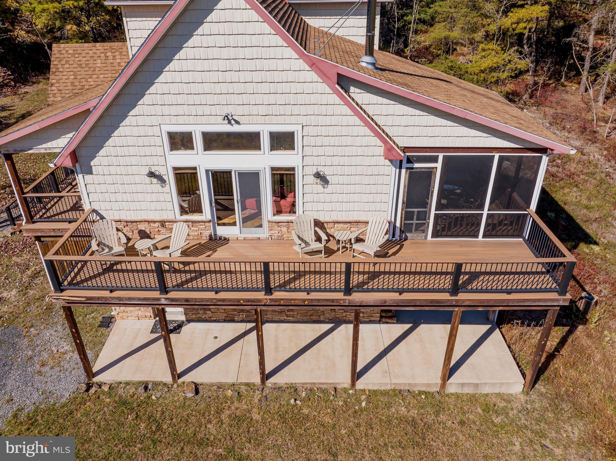 RIVER RIDGE - Residential