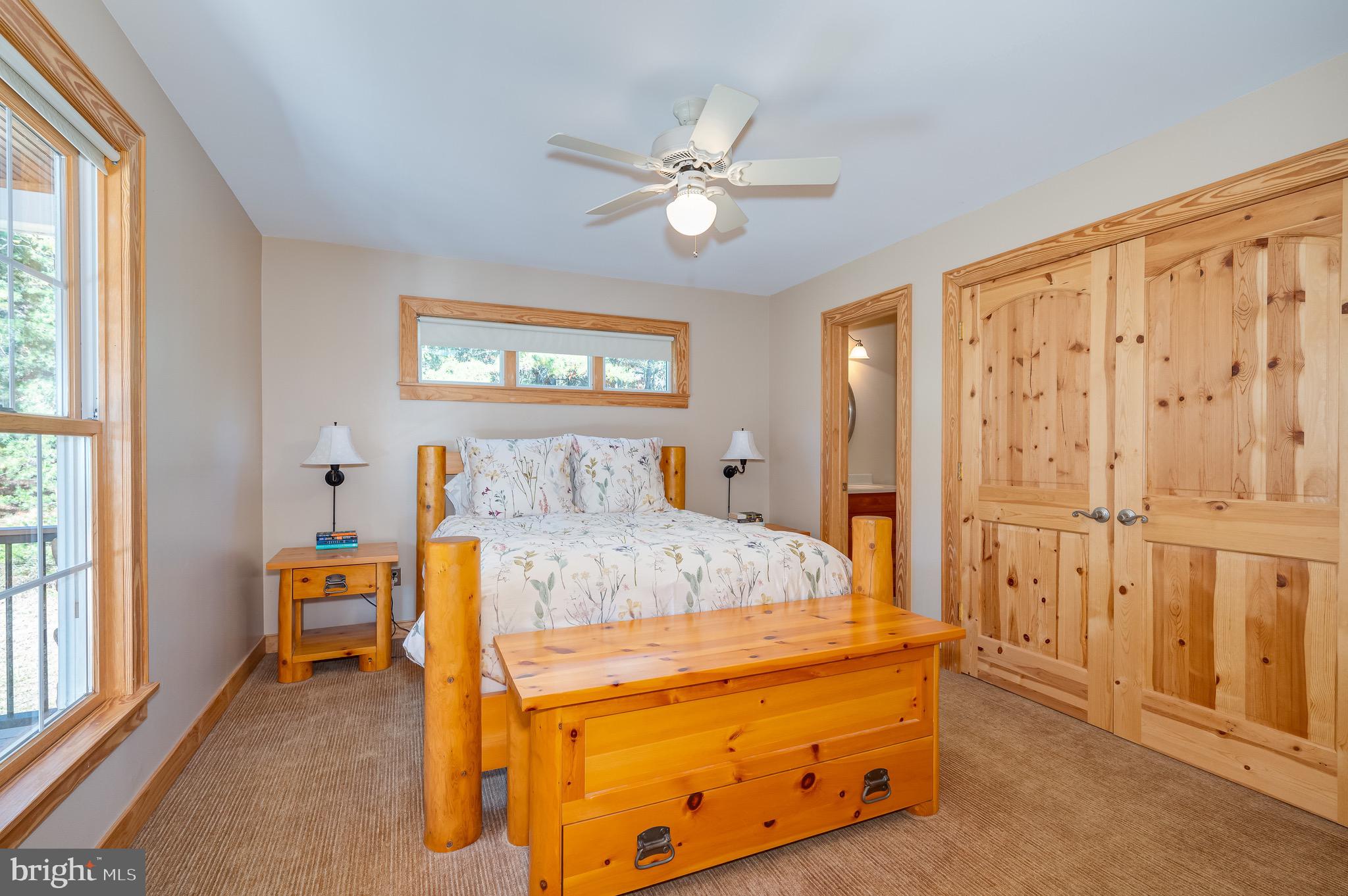 RIVER RIDGE - Residential