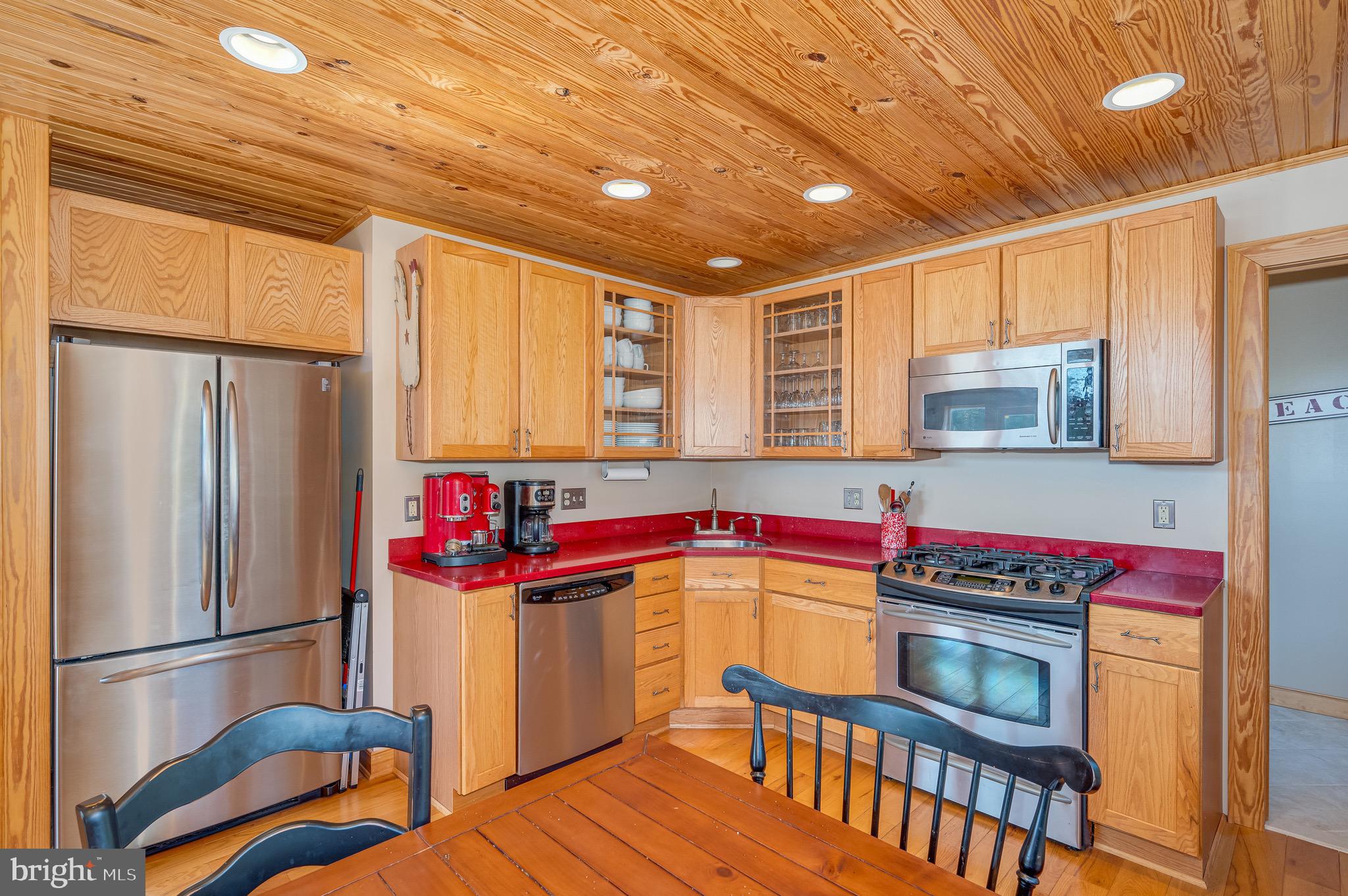 RIVER RIDGE - Residential